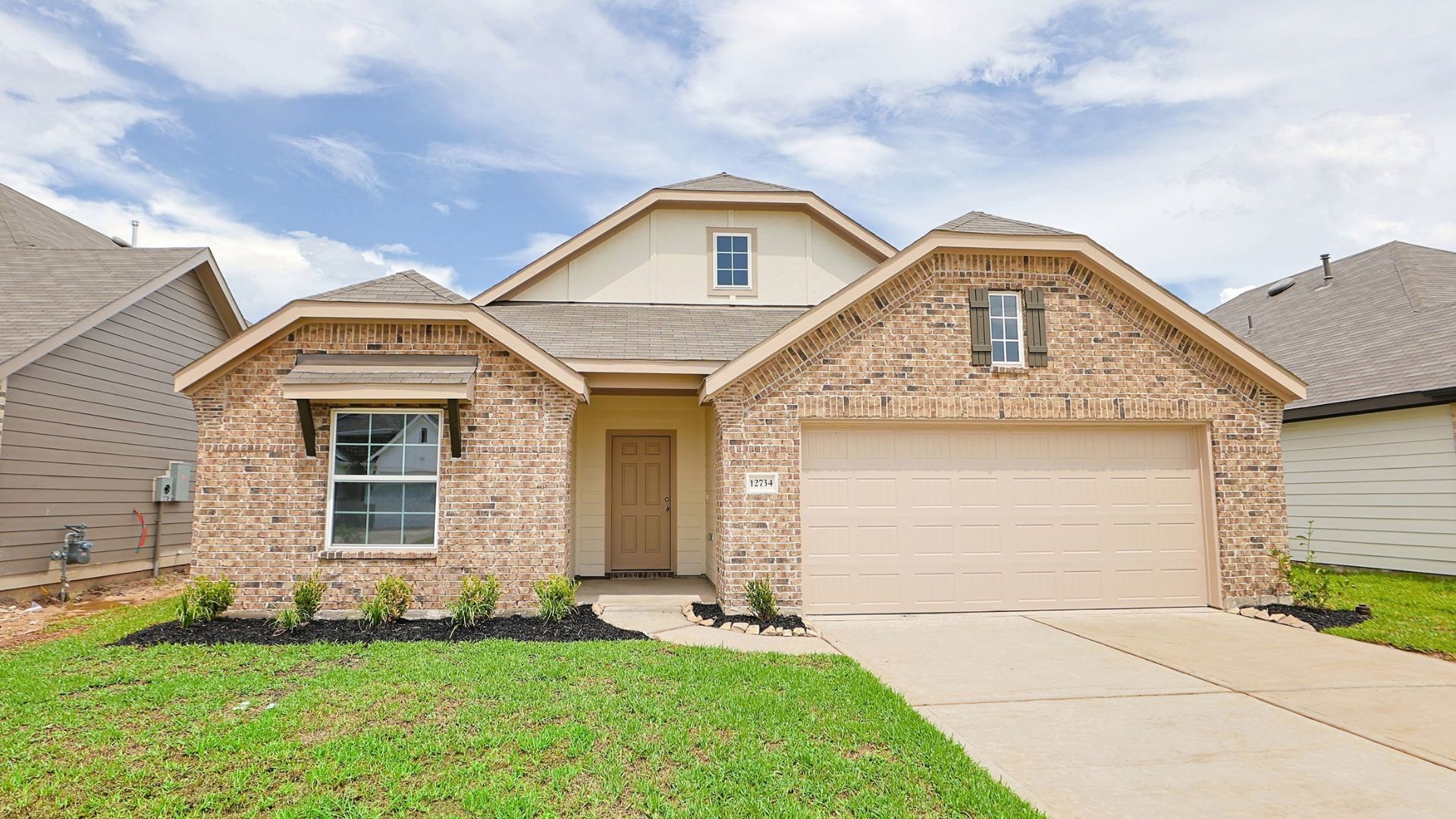 12734 Dina Springs Lane Property Photo 1