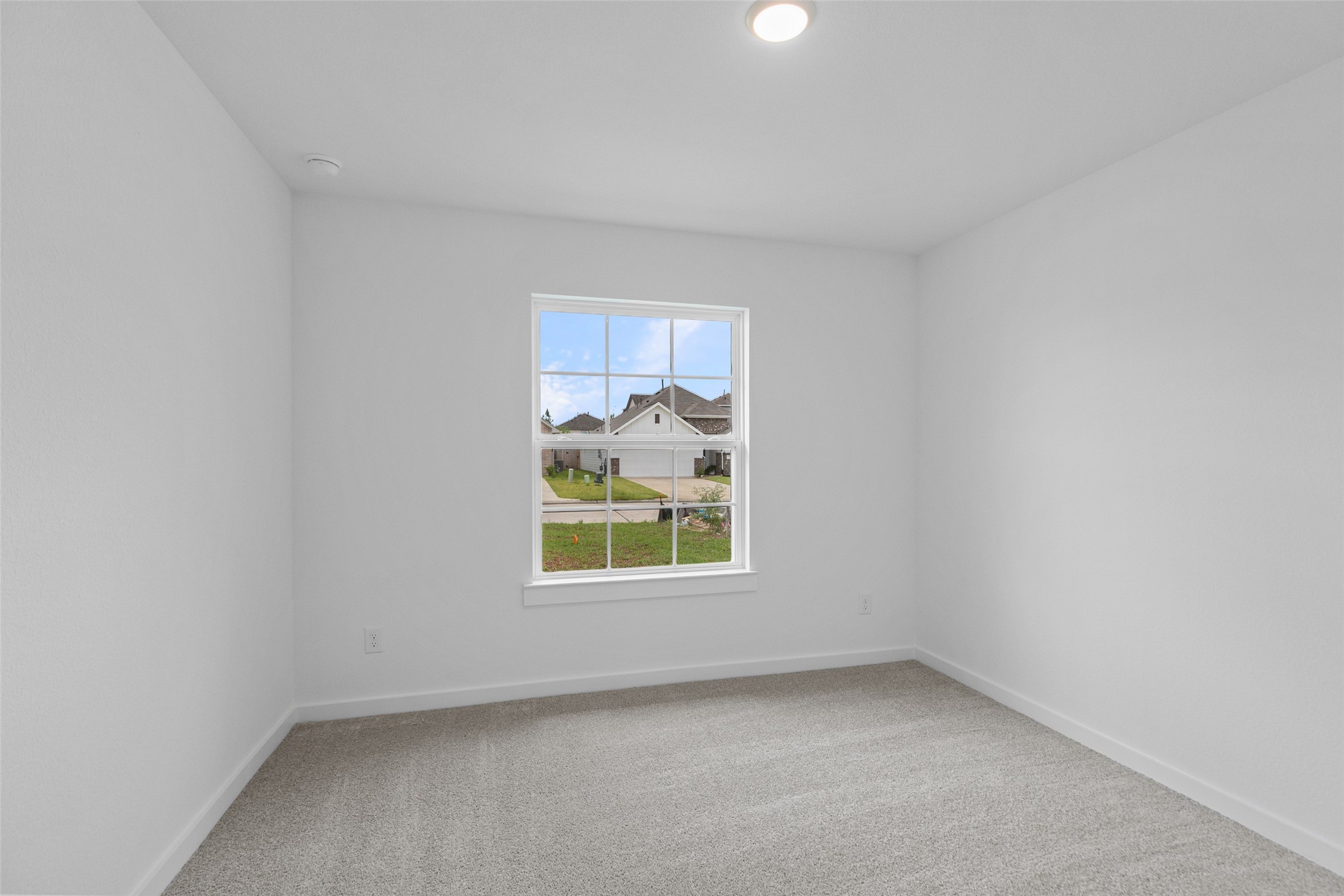 12734 Dina Springs Lane Property Photo 4