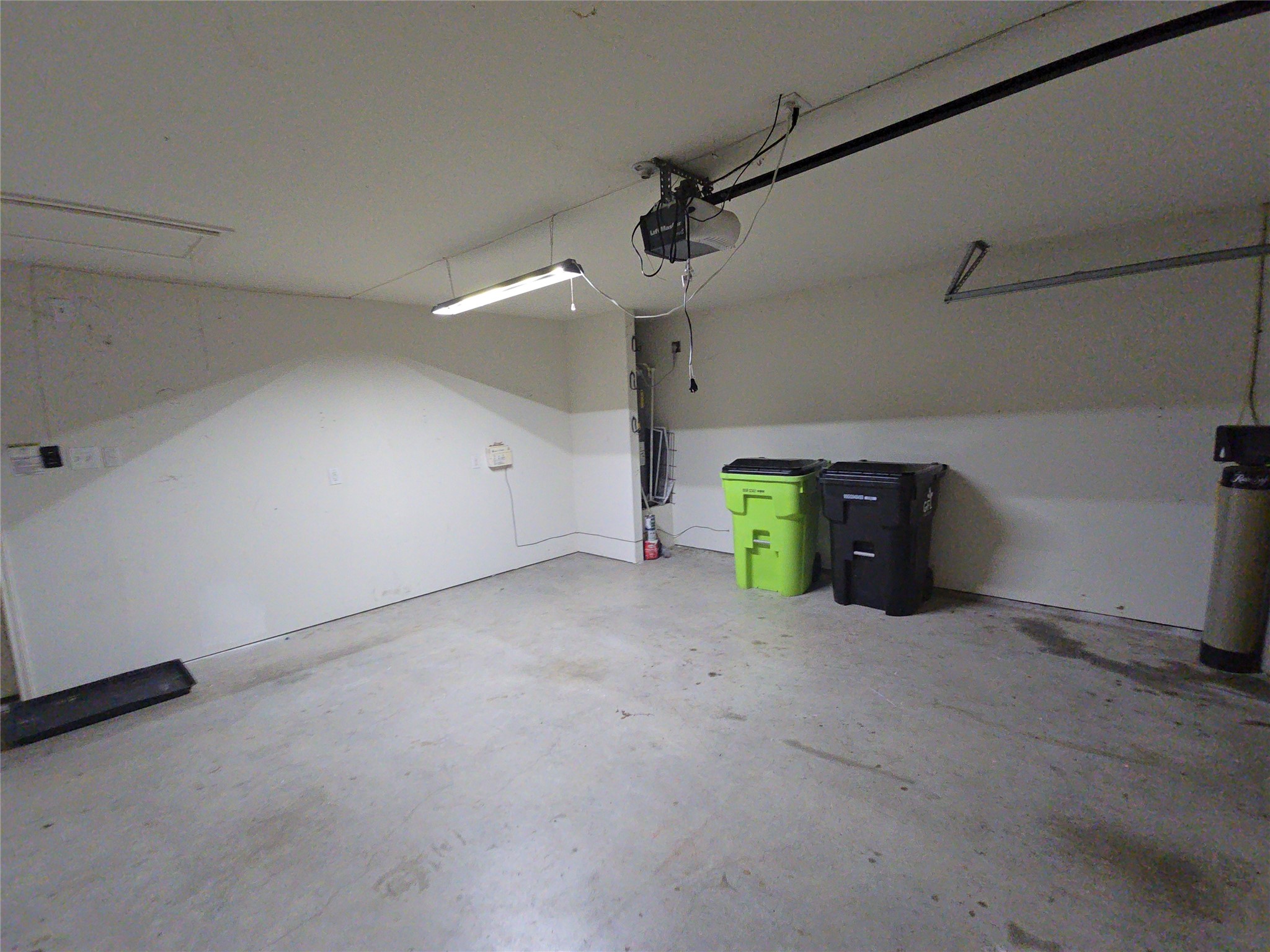 2303 Golden Brandy Lane Property Photo 20