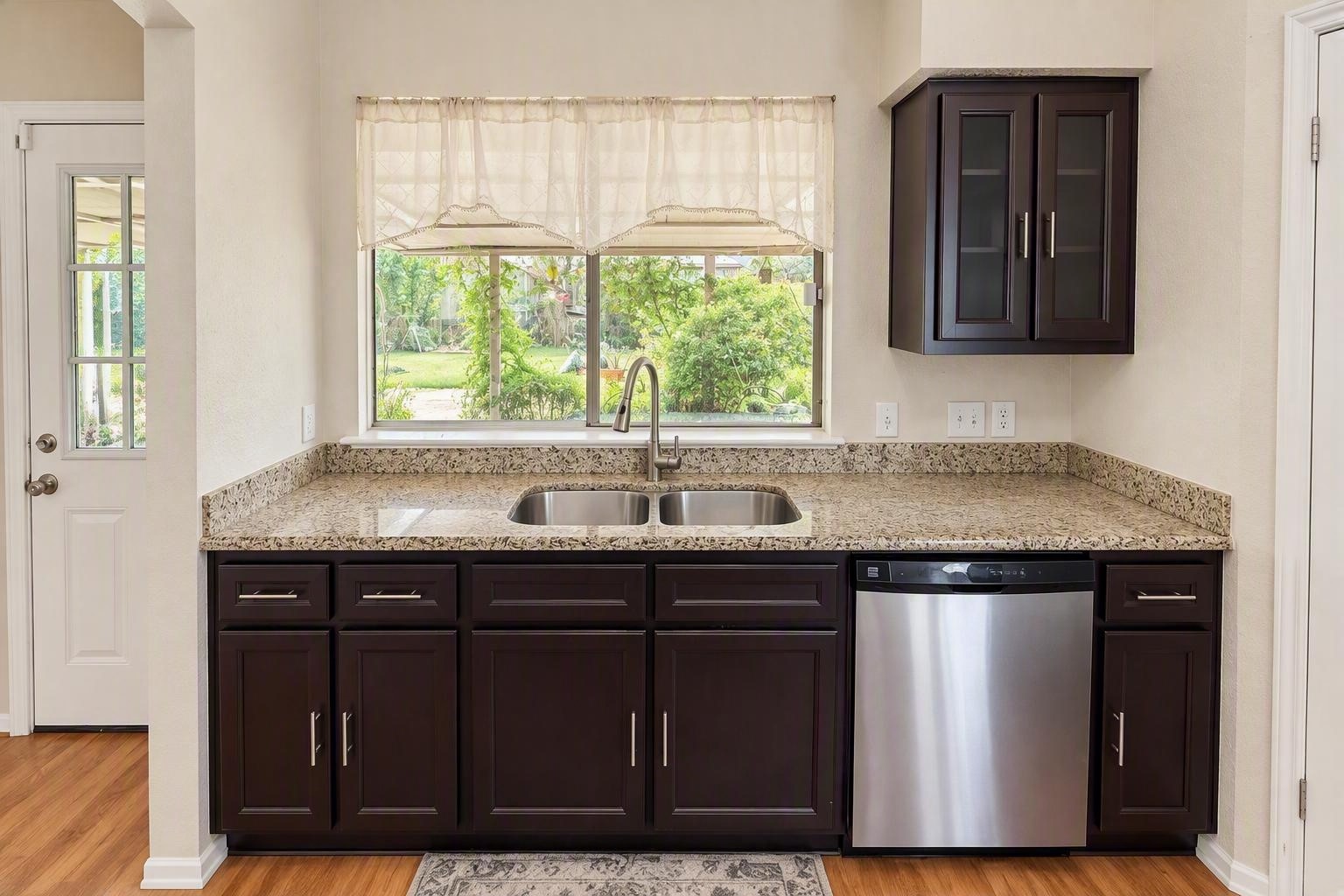 6631 Inwood West Drive Property Photo 17