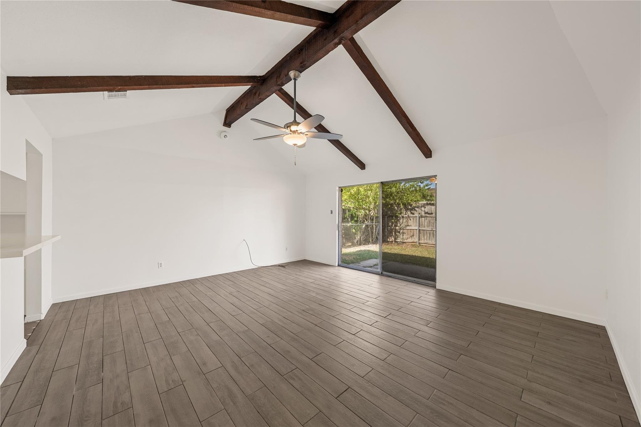 10423 Sageburrow Drive Property Photo 3