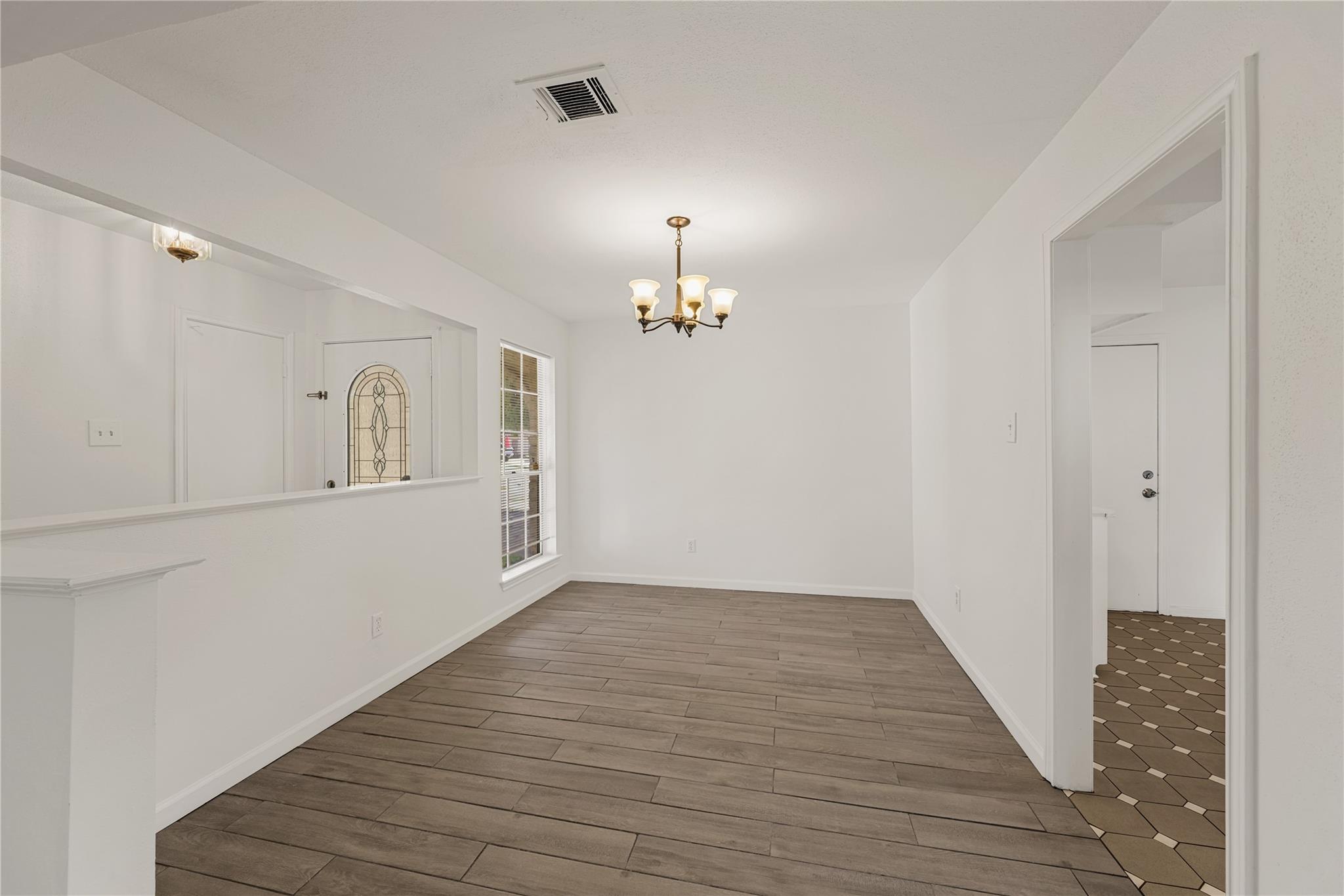 10423 Sageburrow Drive, Houston Tx 77089 Property Photo 7