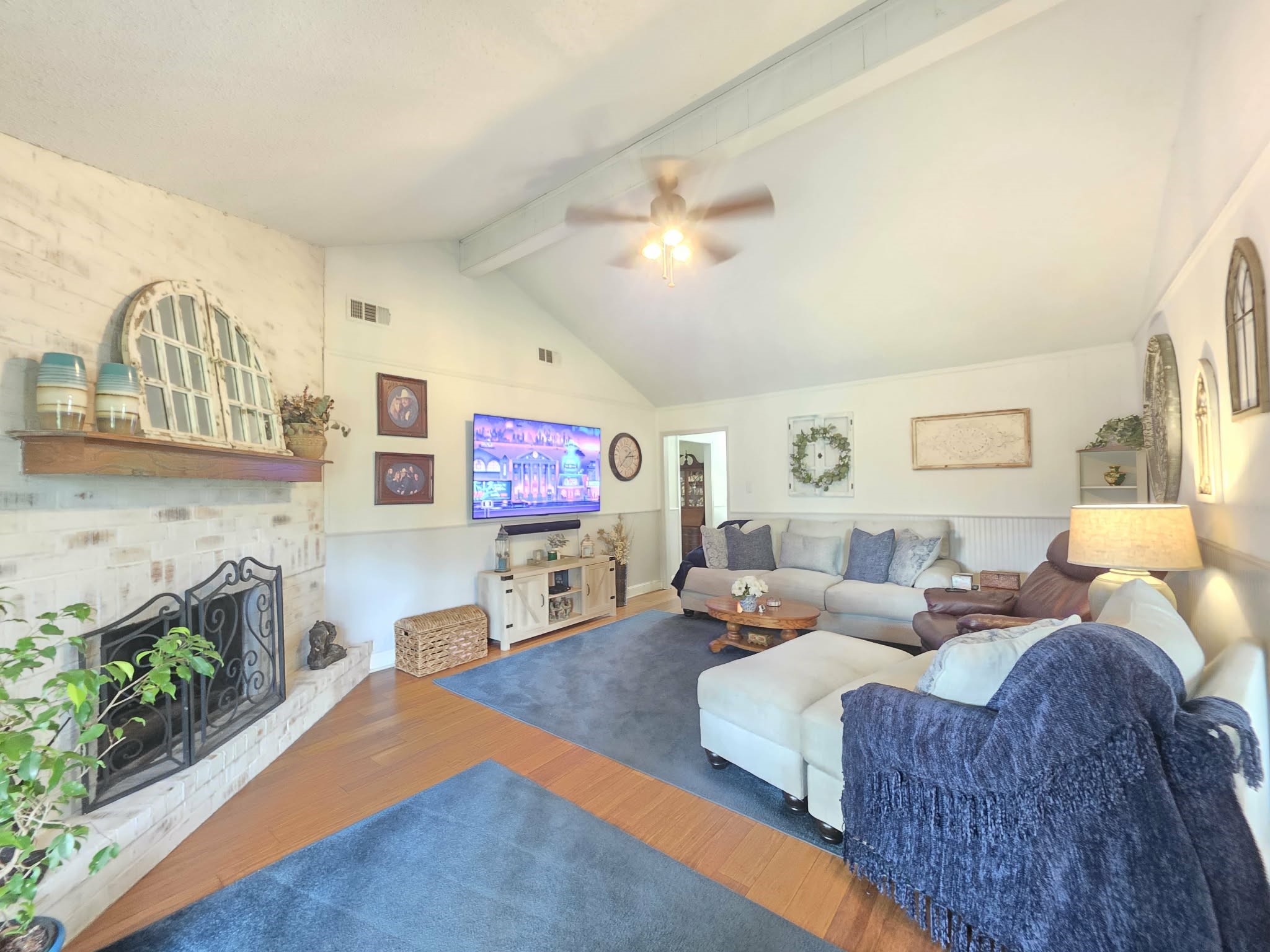 4701 Hiram Brandon Drive Property Photo 3