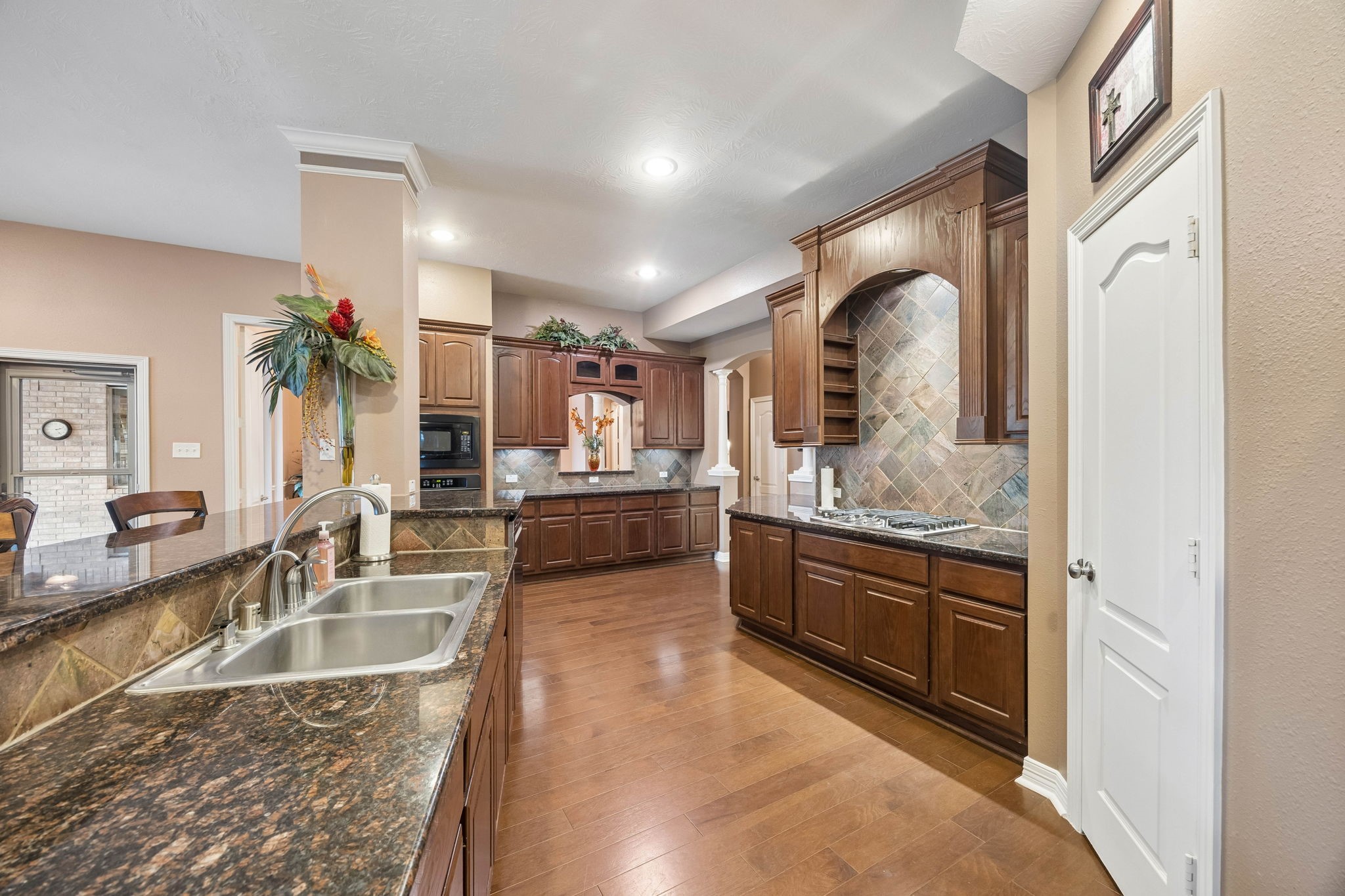 21022 W Farwood Terrace Property Photo 16
