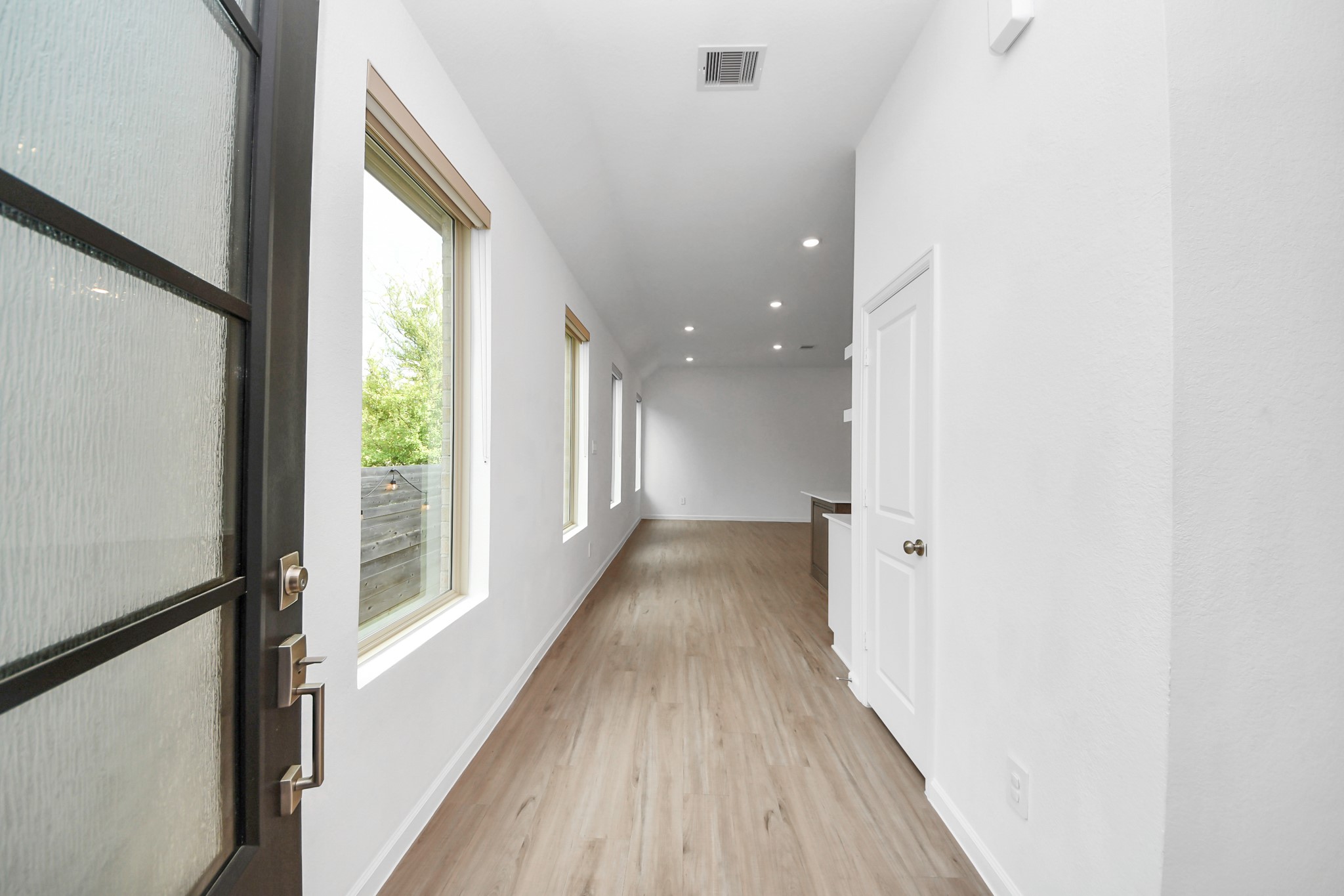 15623 Red Panda Road Property Photo 3