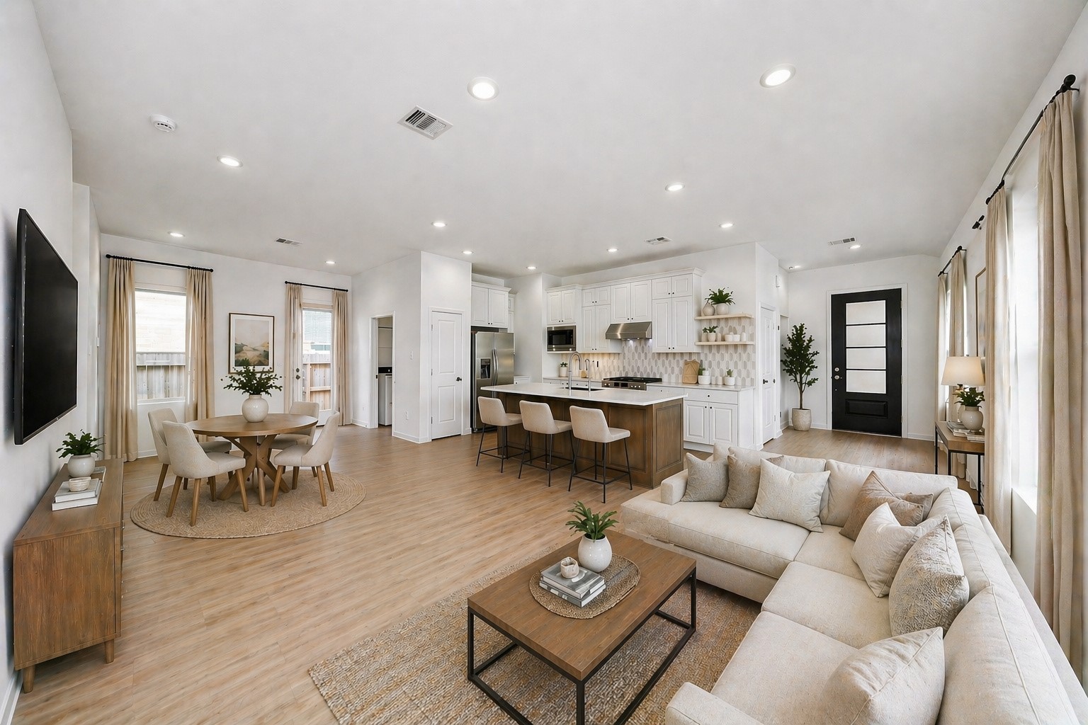 15623 Red Panda Road Property Photo 6