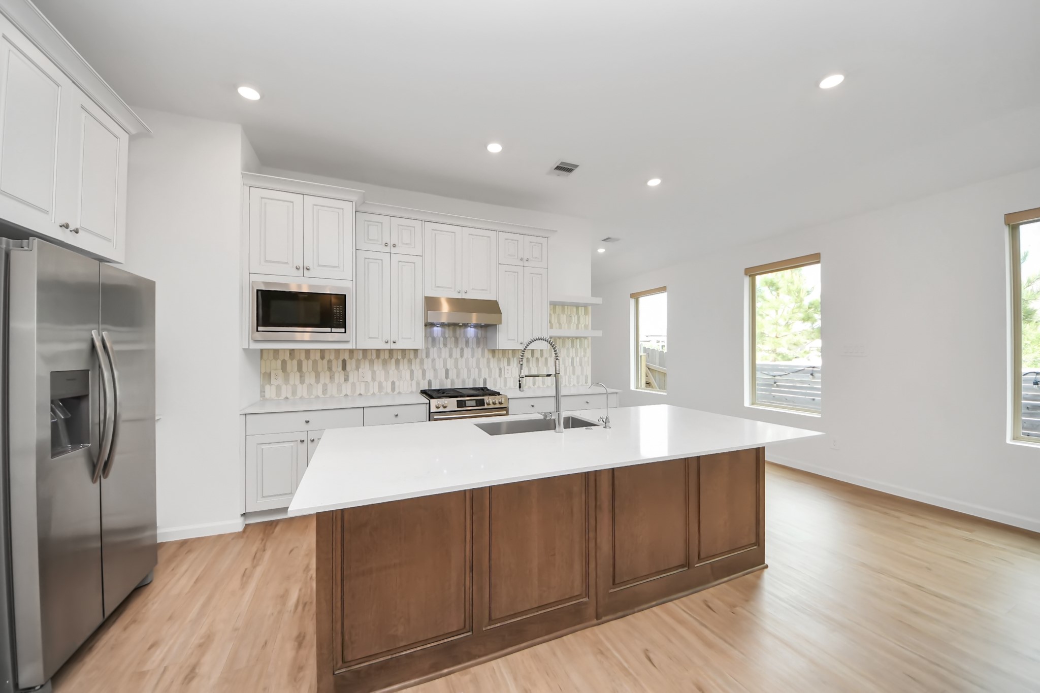15623 Red Panda Road Property Photo 9