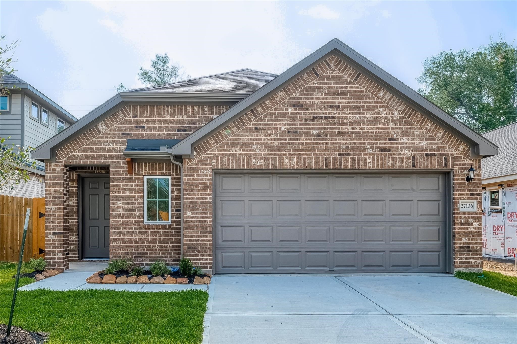27106 Grey Fox Run Property Photo 2