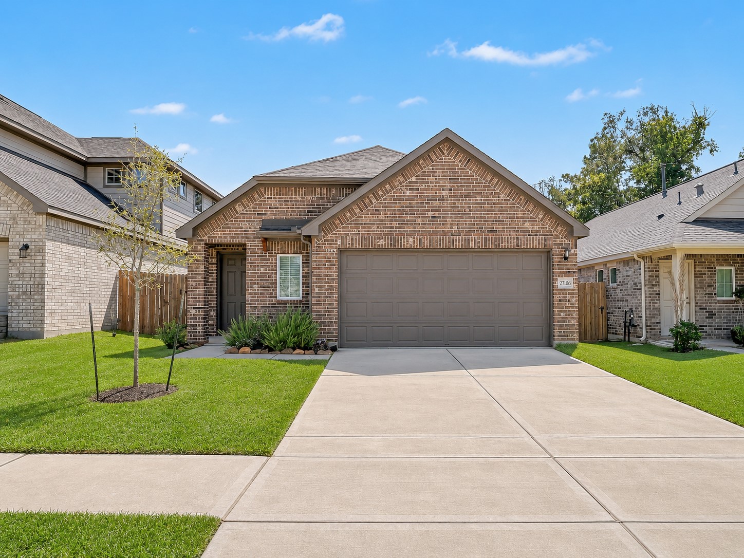 27106 Grey Fox Run Property Photo 3