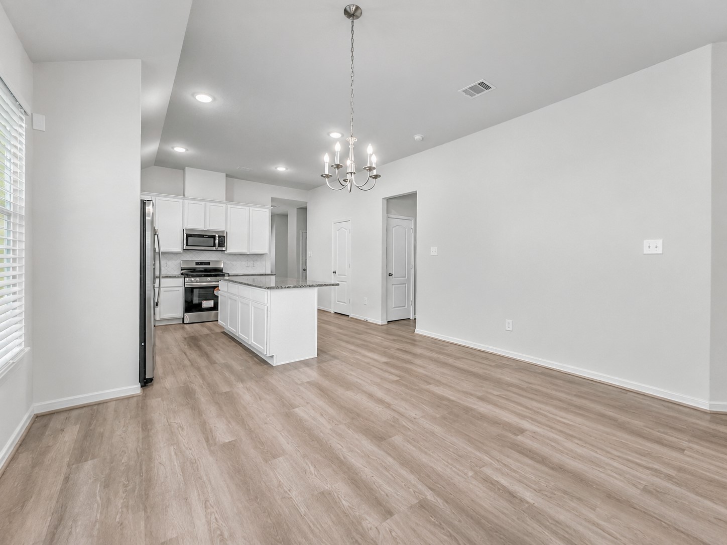 27106 Grey Fox Run Property Photo 8