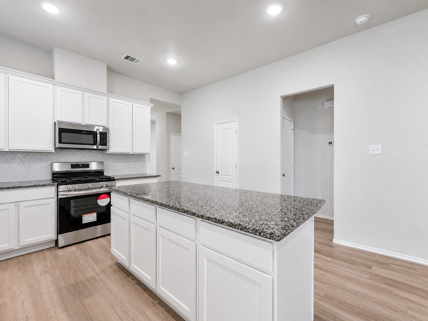 27106 Grey Fox Run Property Photo 11