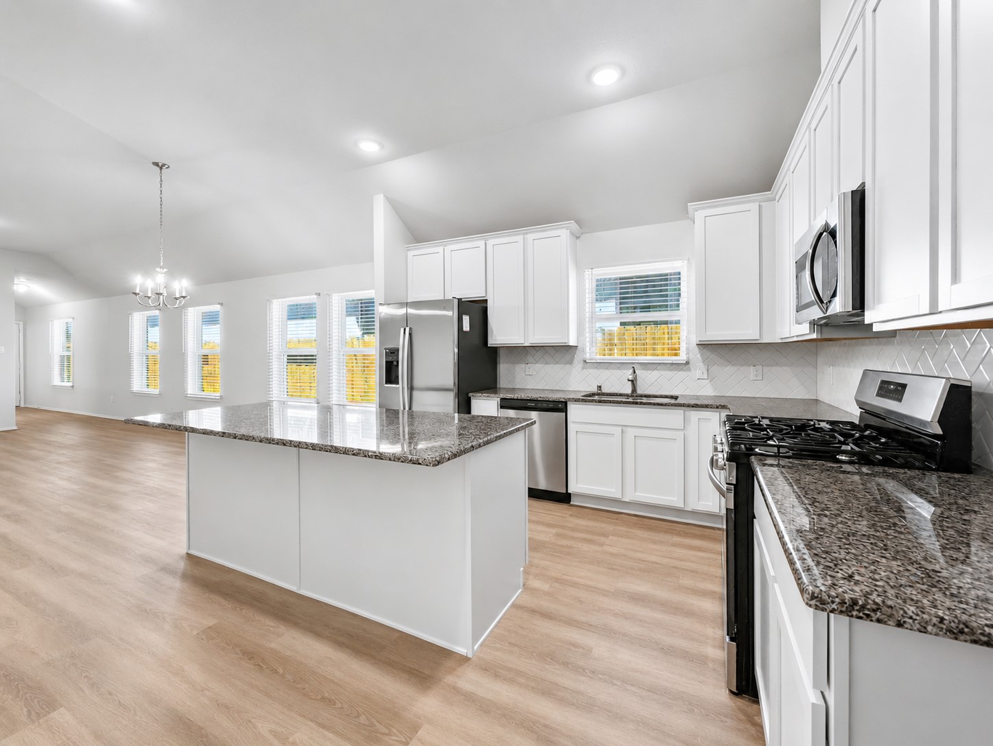 27106 Grey Fox Run Property Photo 13