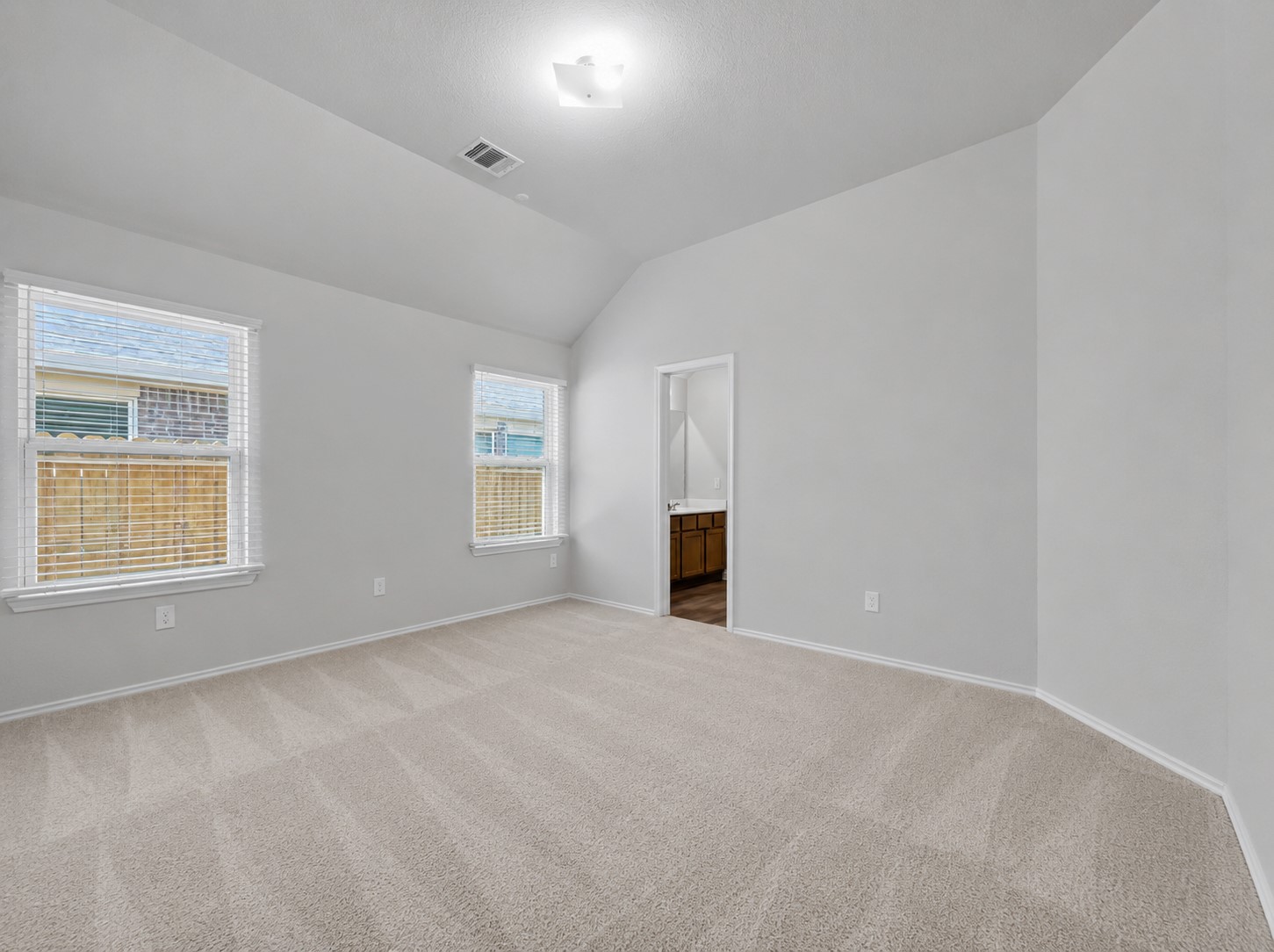 27106 Grey Fox Run Property Photo 15