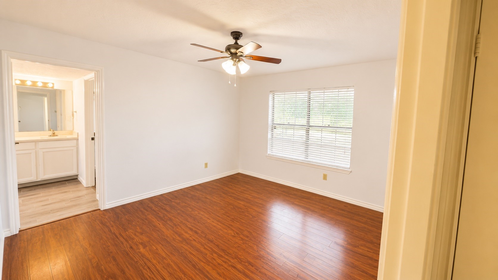 3111 West Creek Club Drive Property Photo 8