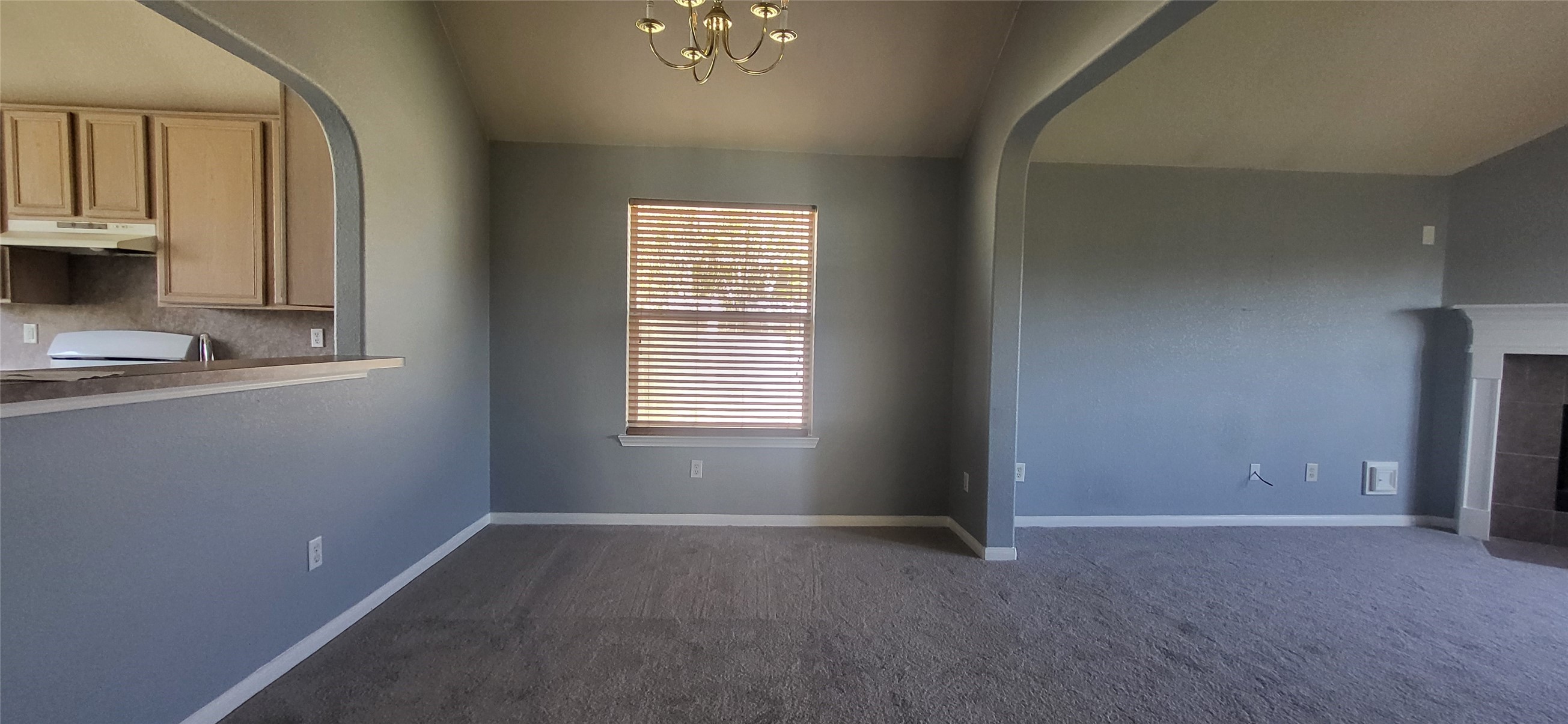 24022 Rockygate Drive Property Photo 3