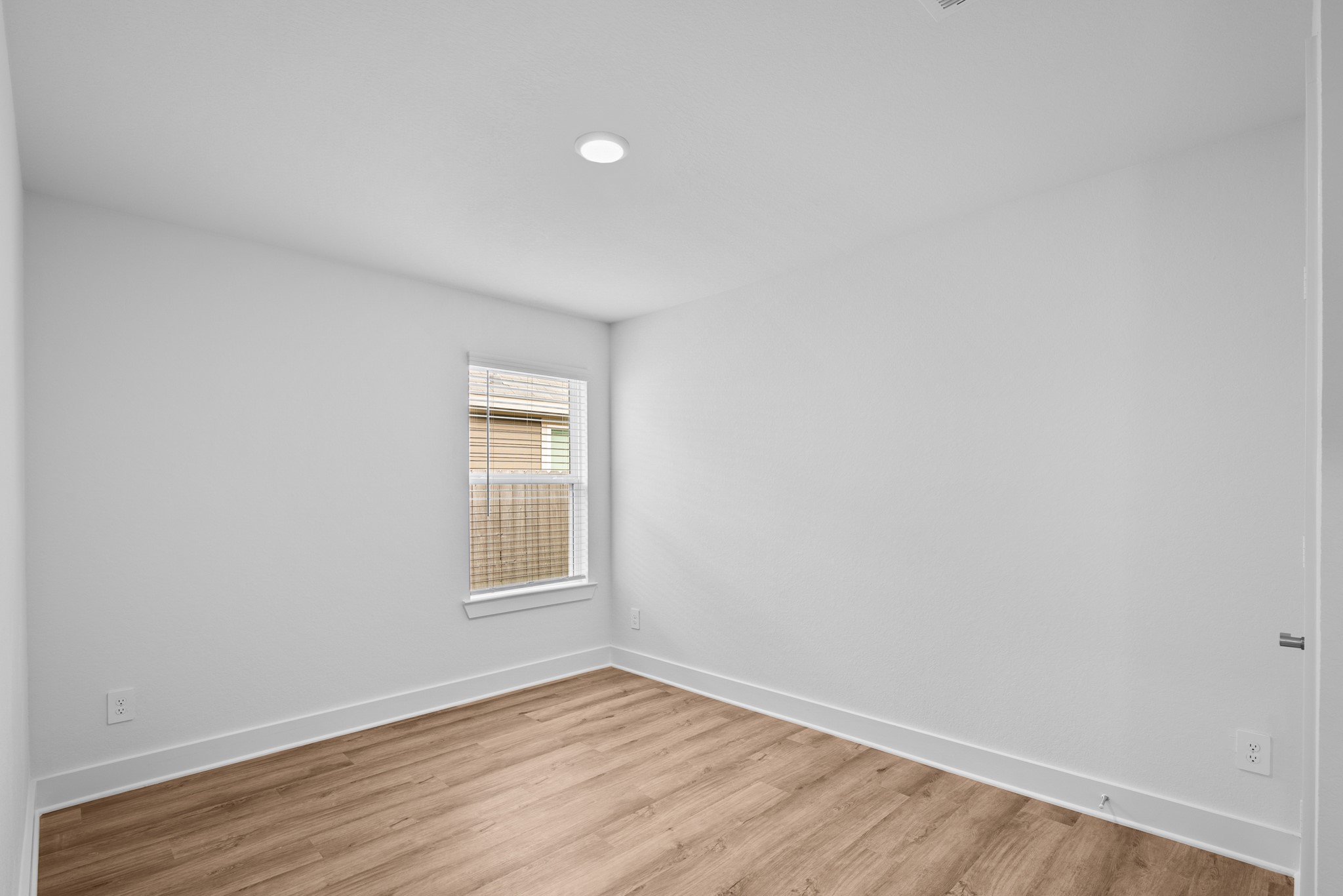 22334 Mountain Pine Drive Property Photo 19