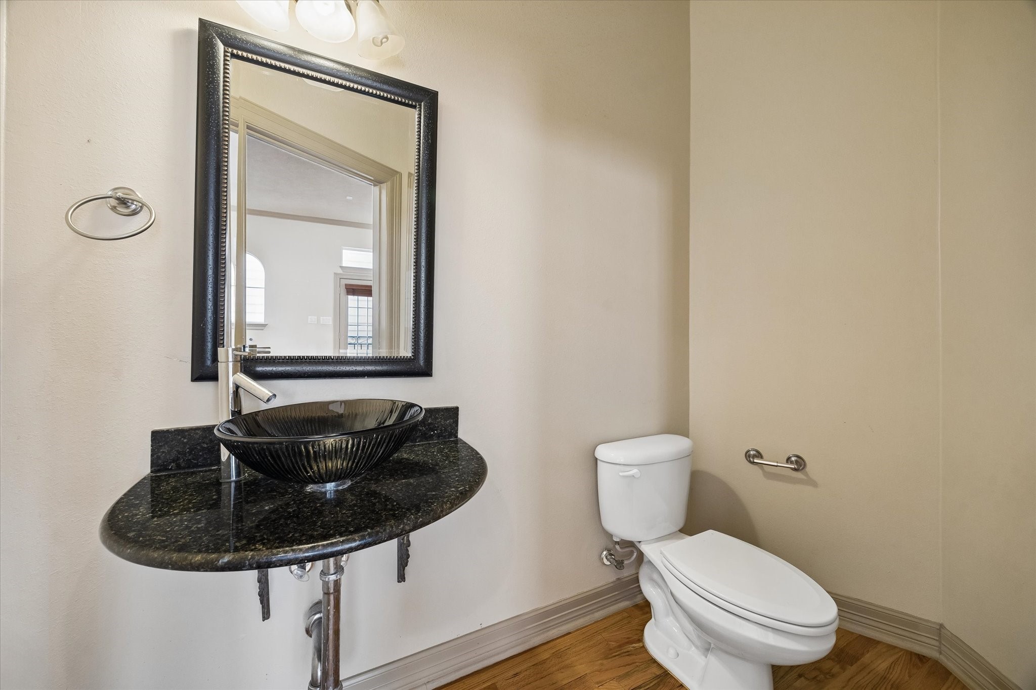 5715 Kiam Street Property Photo 10