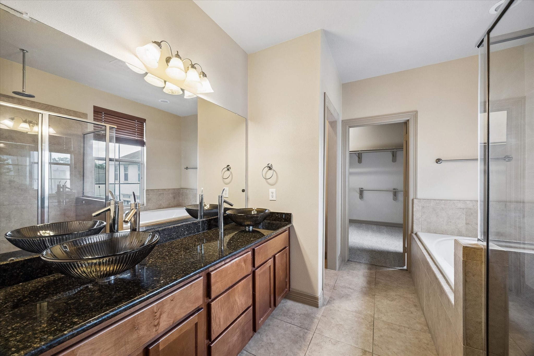 5715 Kiam Street Property Photo 12