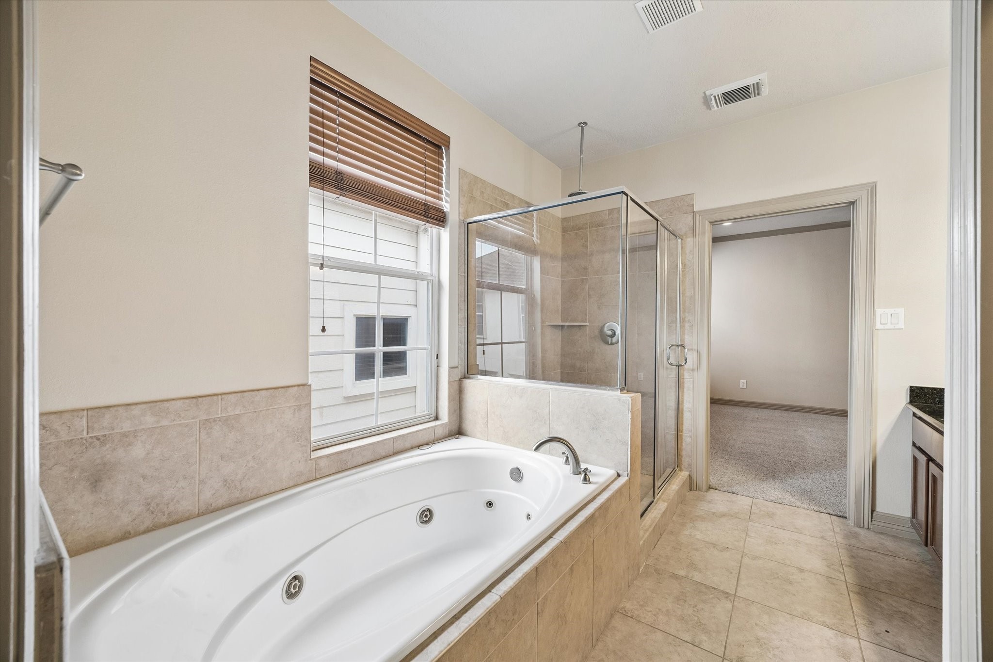 5715 Kiam Street Property Photo 13