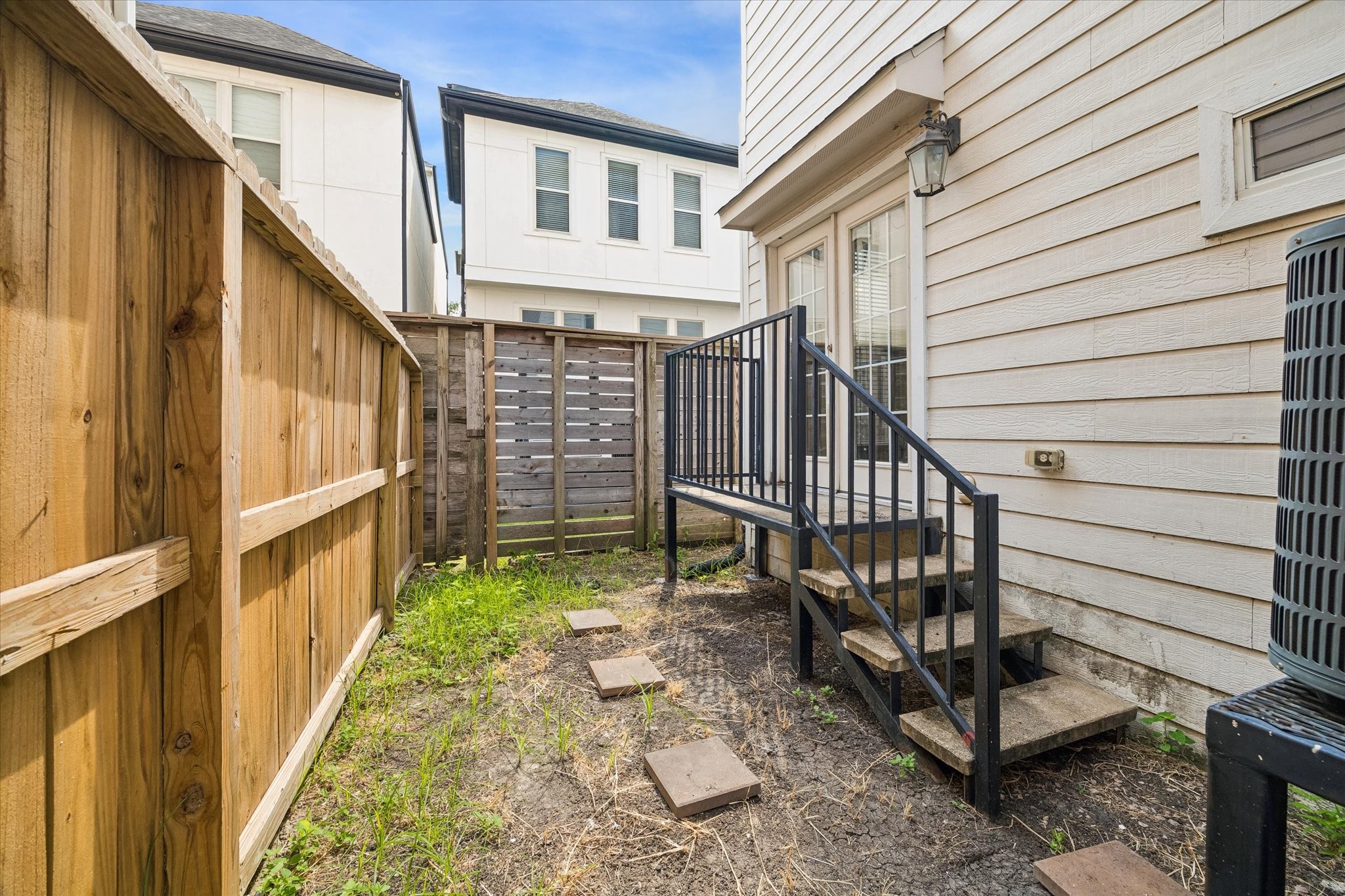 5715 Kiam Street Property Photo 17