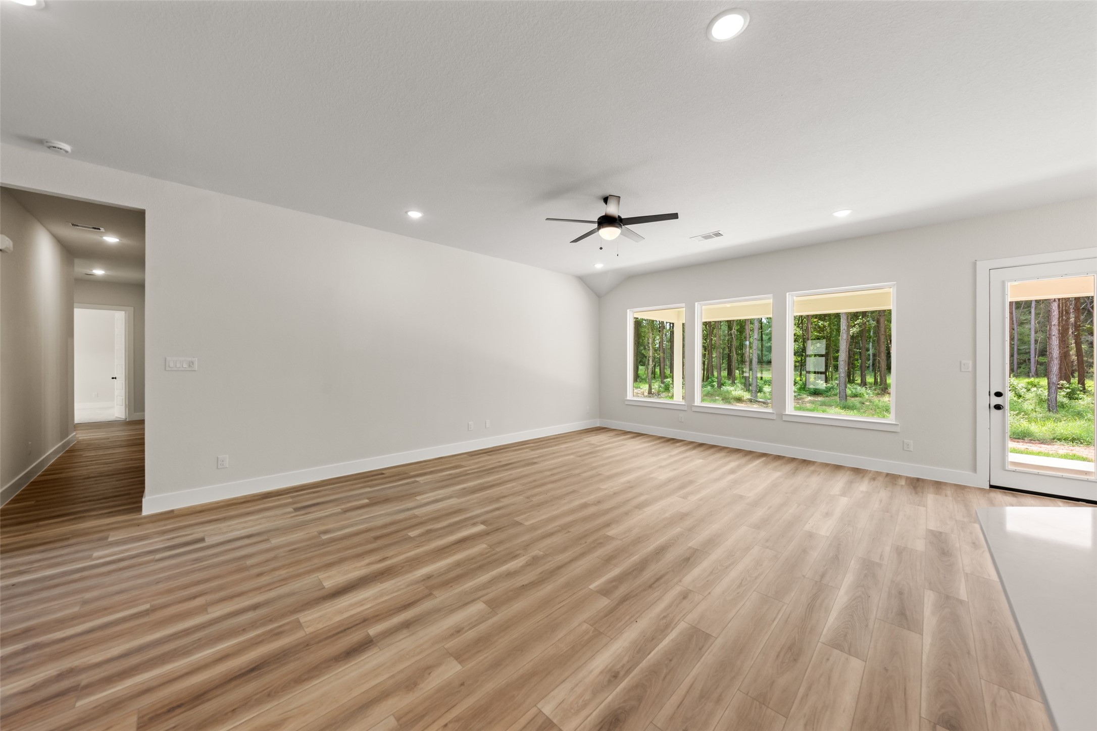 17717 Flagstone Way Property Photo 12