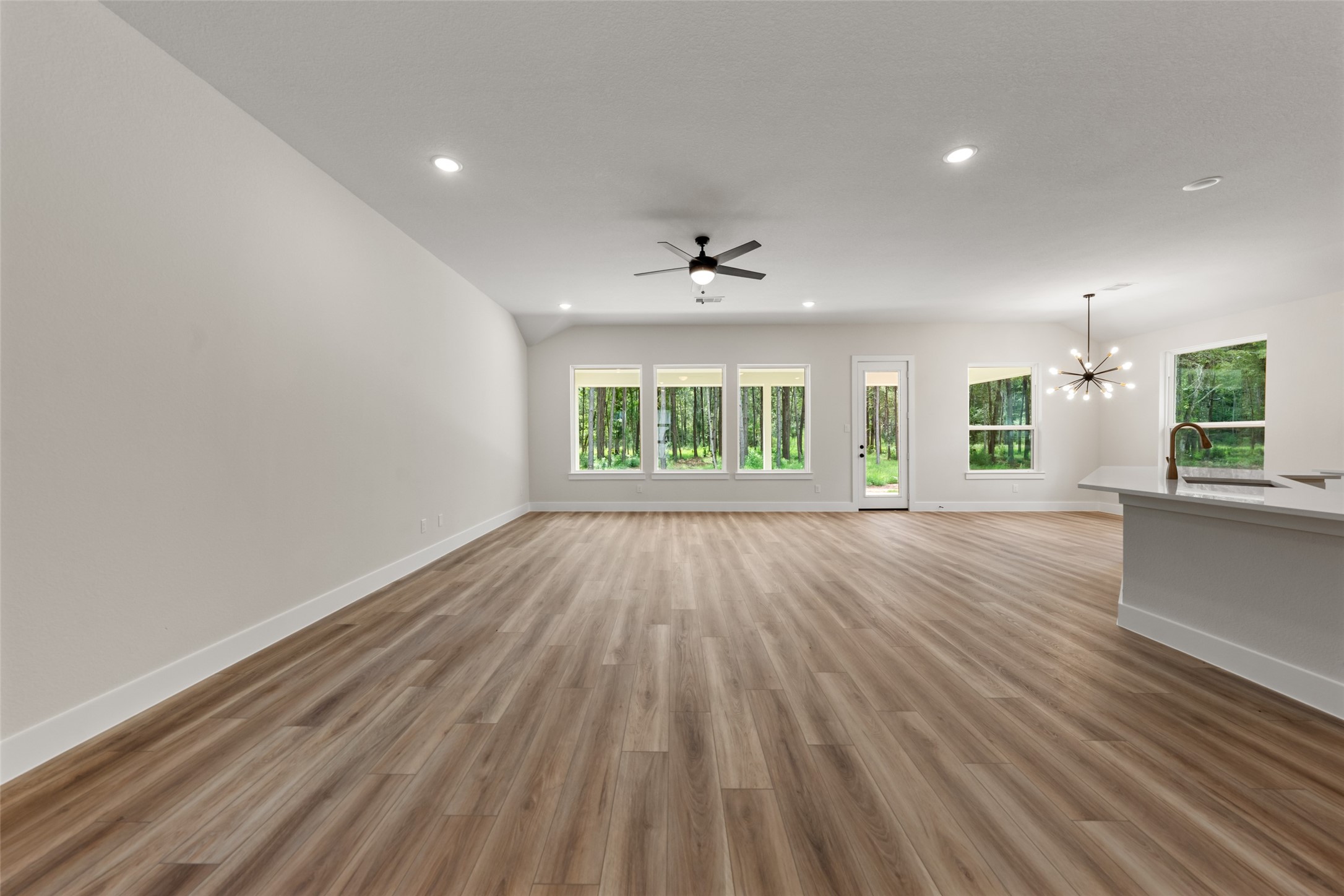17717 Flagstone Way Property Photo 13