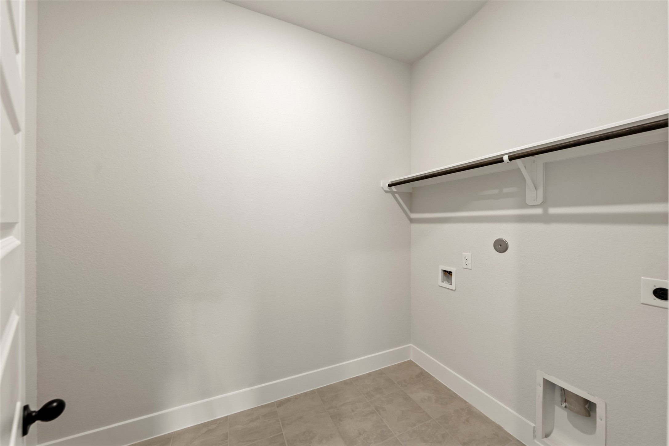 17717 Flagstone Way Property Photo 33
