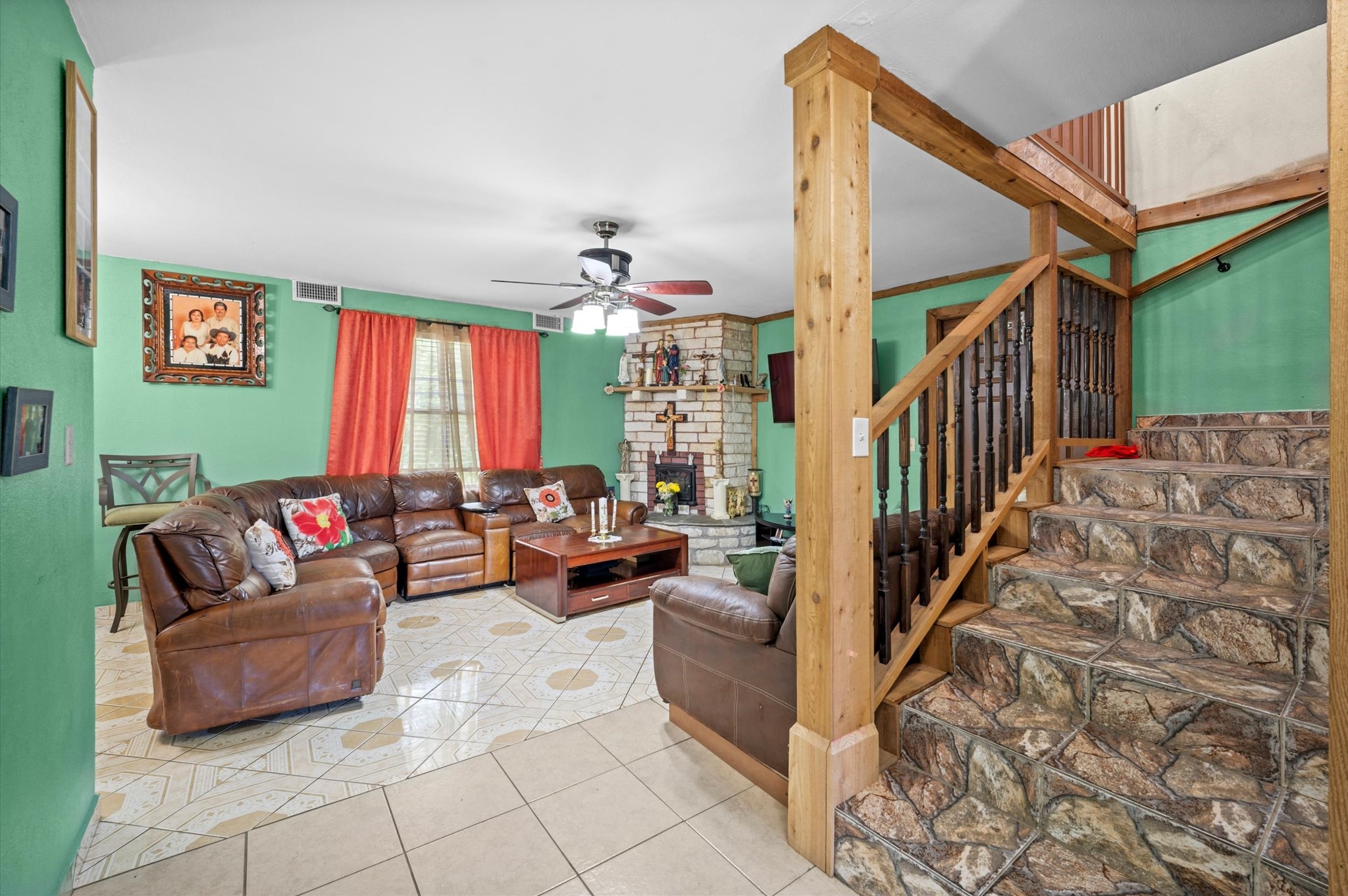 1168 Hattermann Lane Property Photo 4