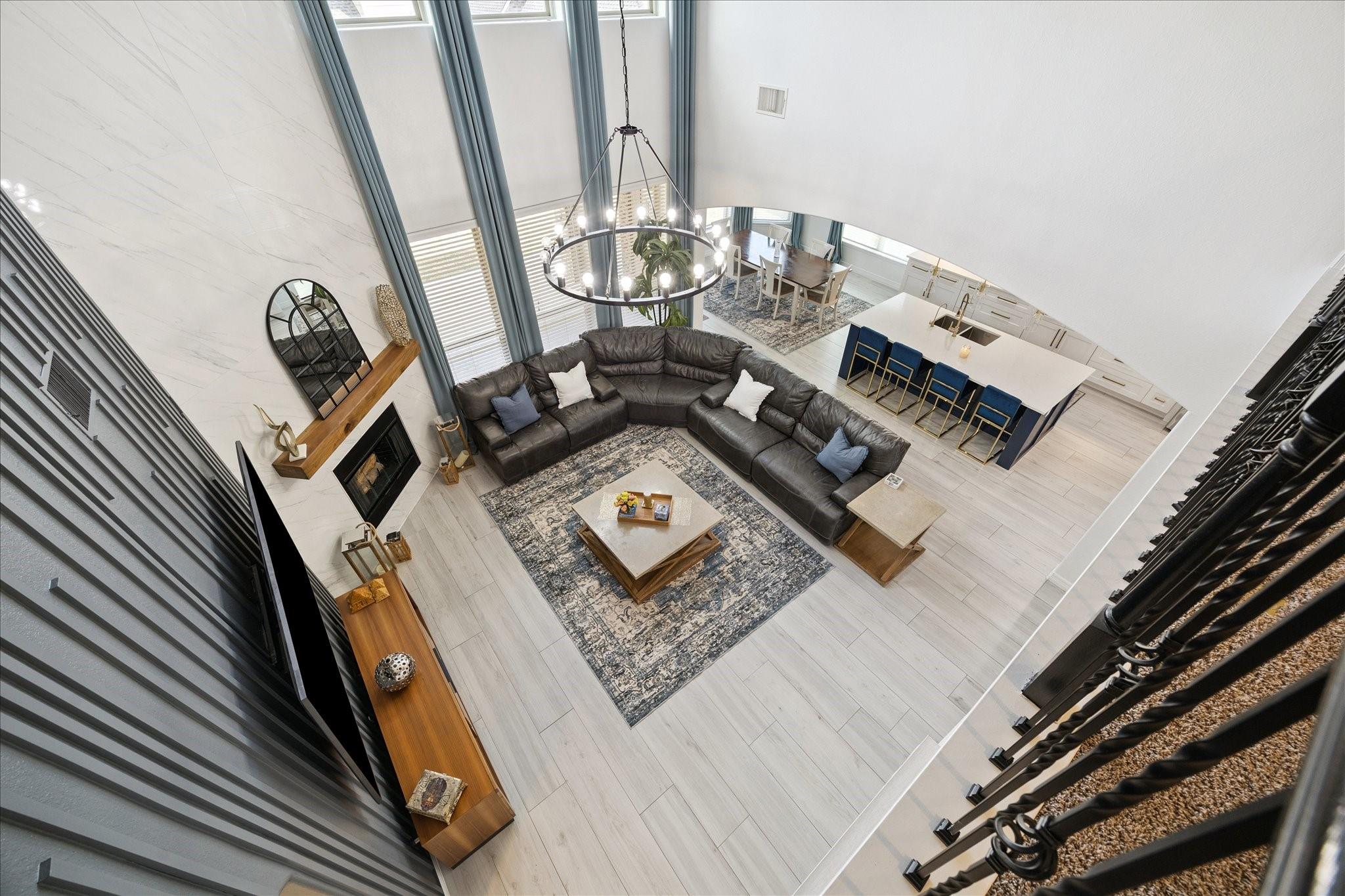 9735 Carina Forest Court Property Photo 14