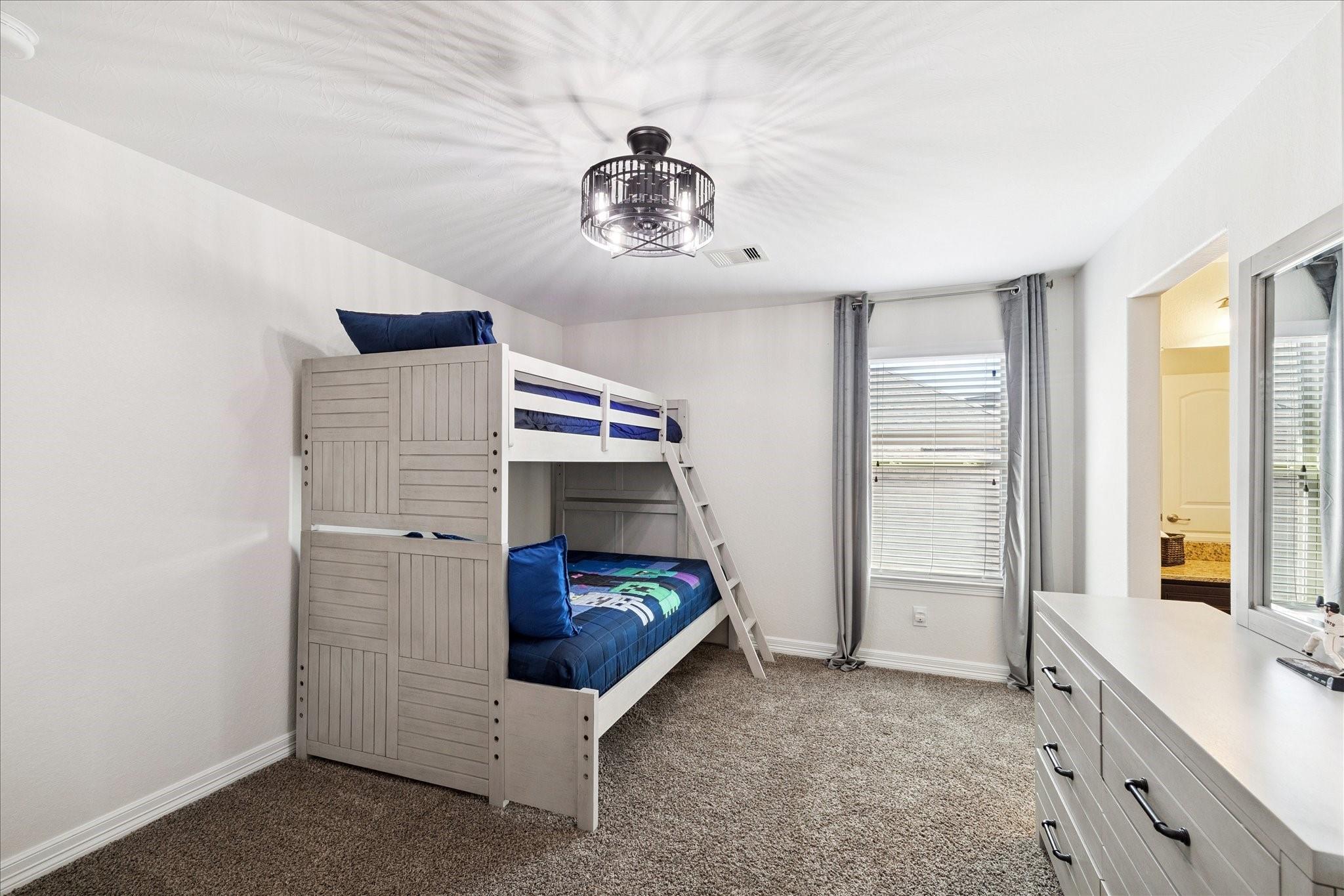 9735 Carina Forest Court Property Photo 26