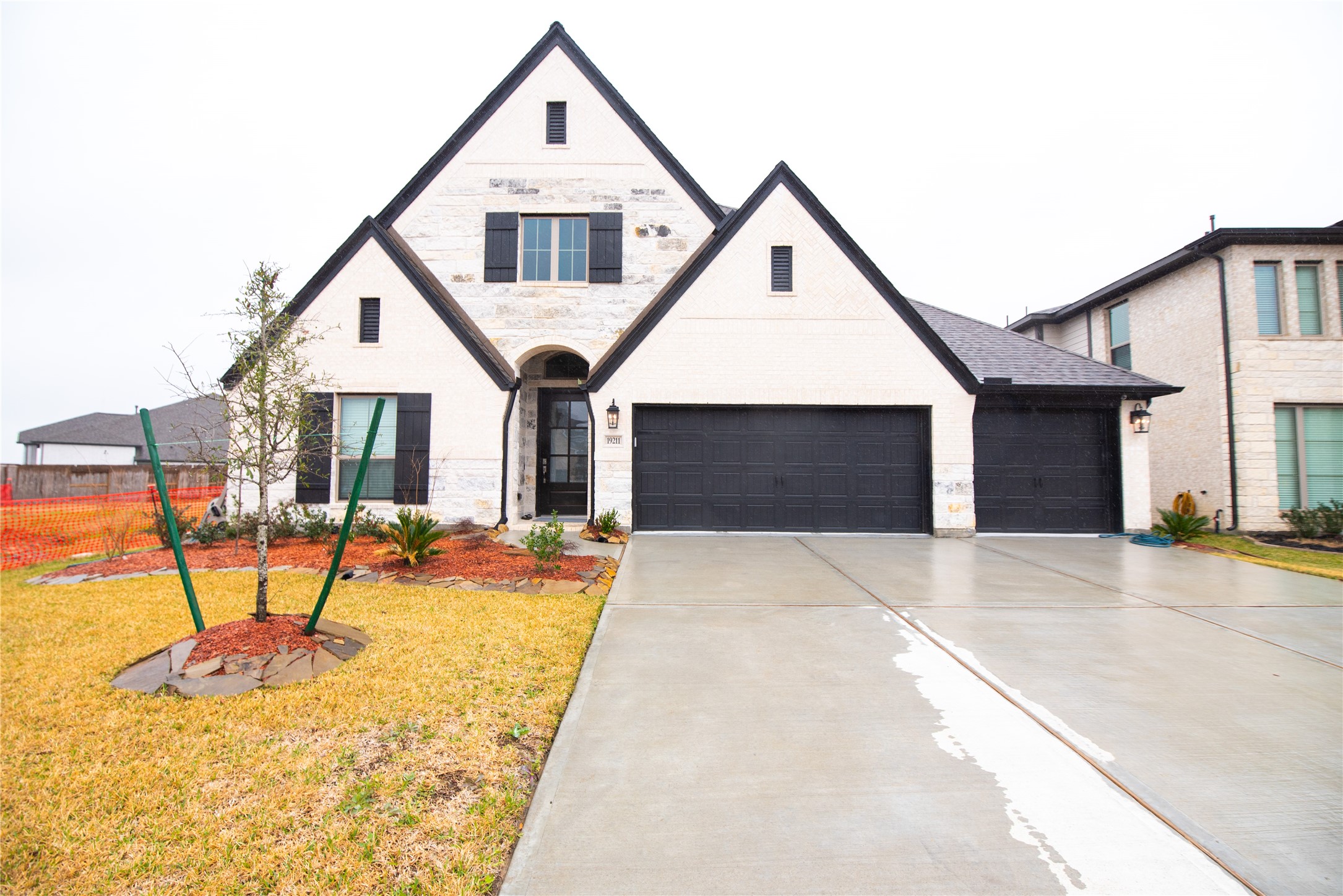 19211 Belmont Stakes Way Property Photo