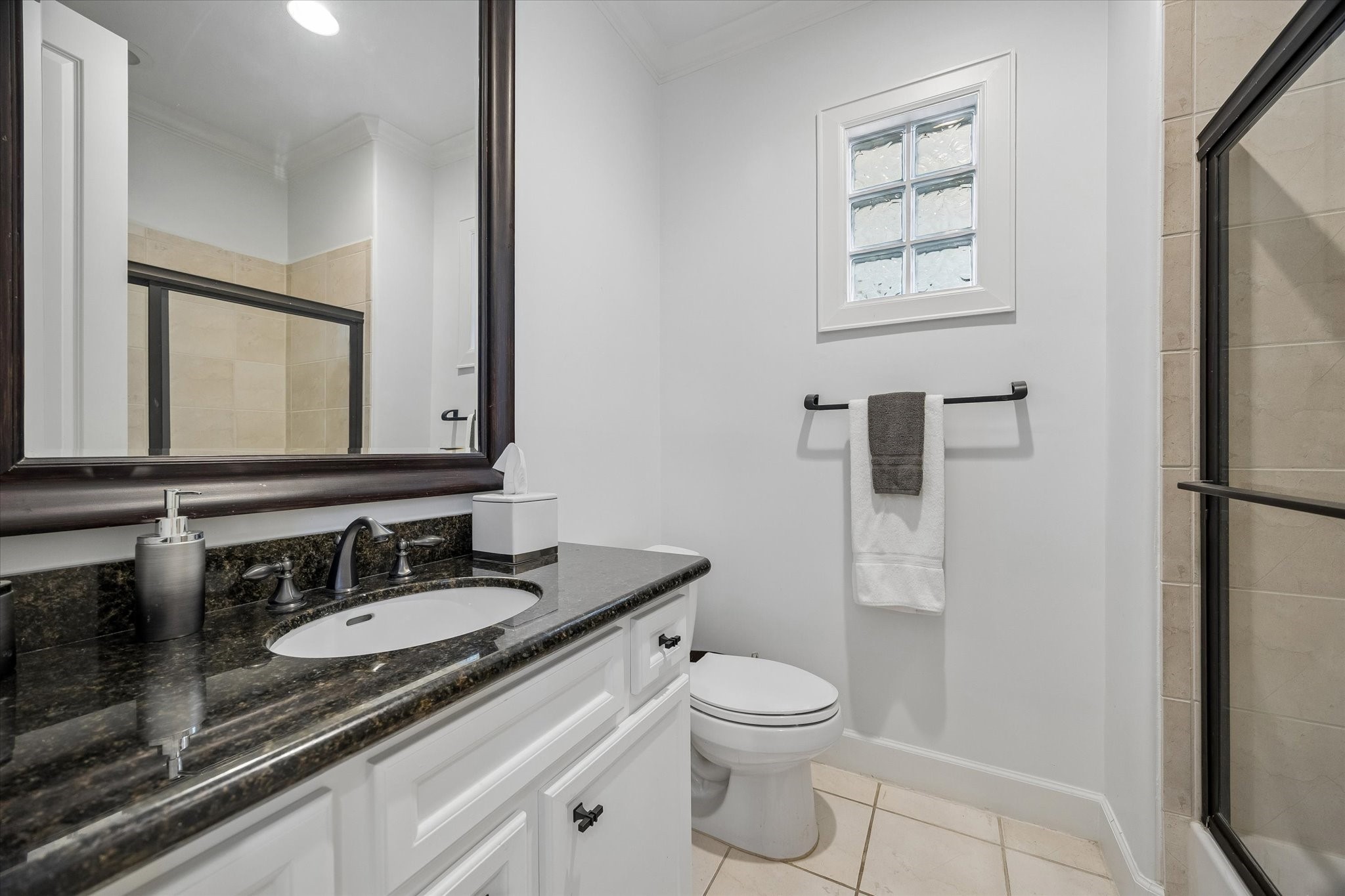 2407 Brazoria Street A Property Photo 28