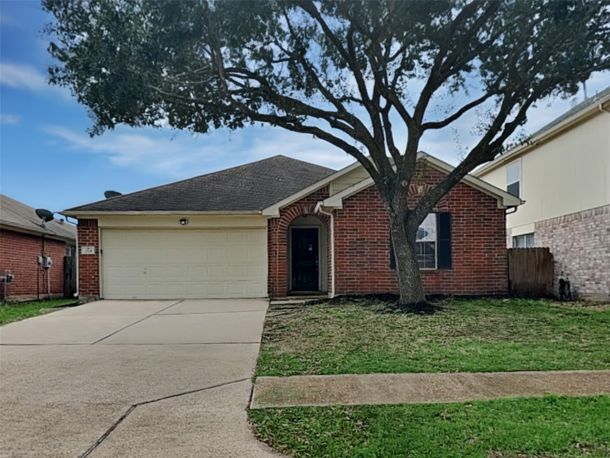 2518 Halstead Drive Property Photo 1
