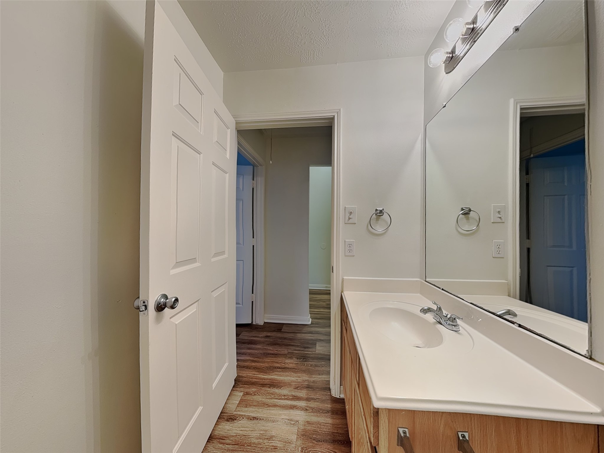 2518 Halstead Drive Property Photo 15