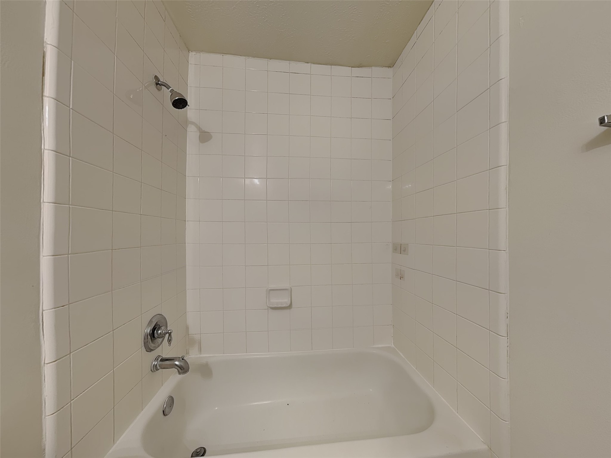 2518 Halstead Drive Property Photo 16