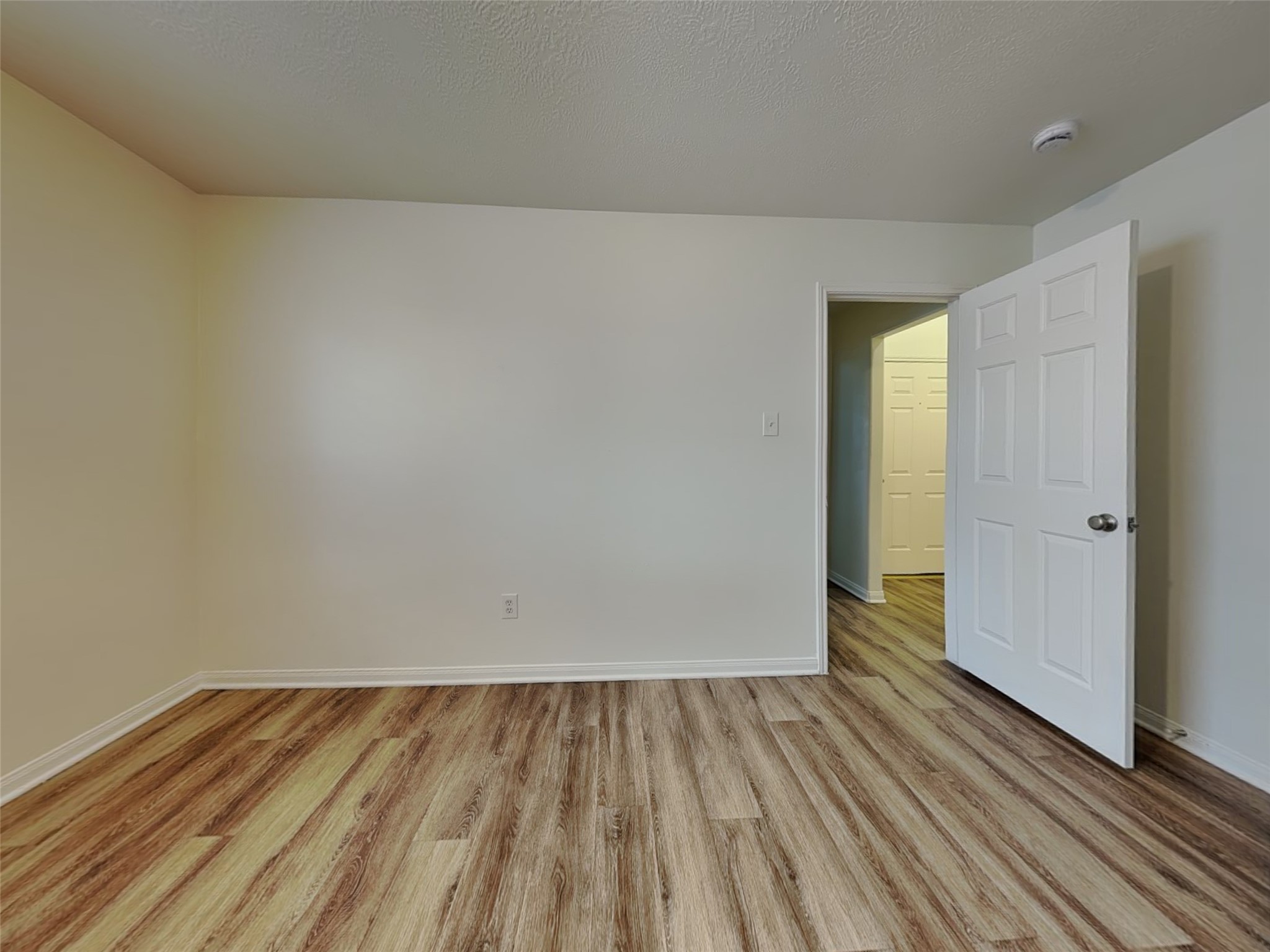 2518 Halstead Drive Property Photo 18