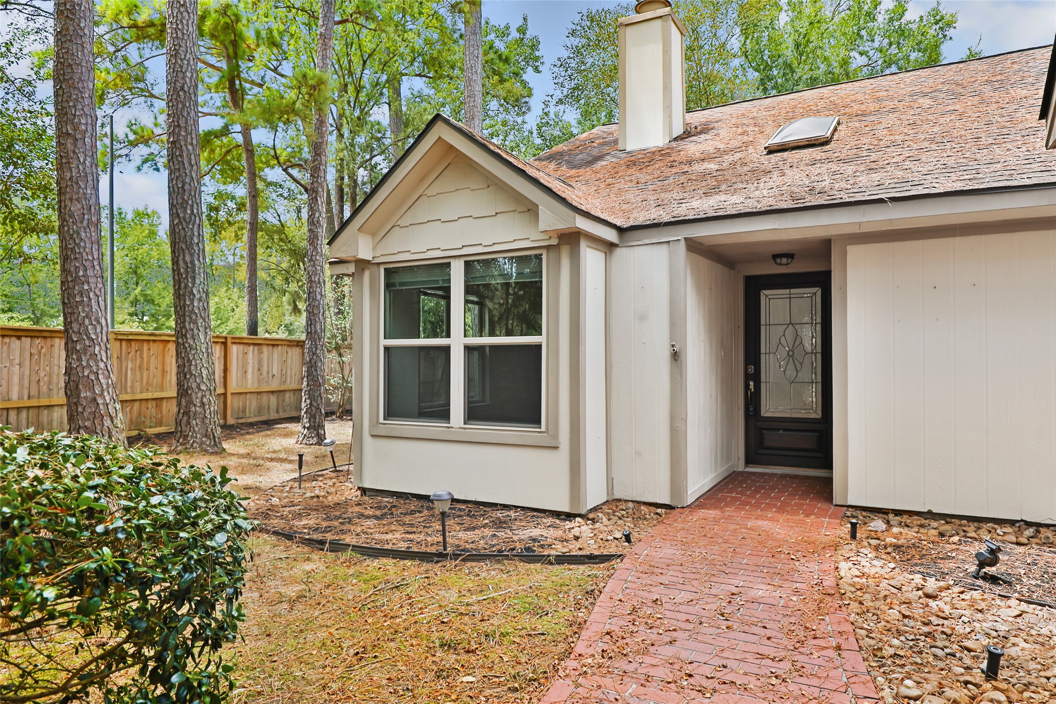 3303 Valley Gardens Drive Property Photo 3