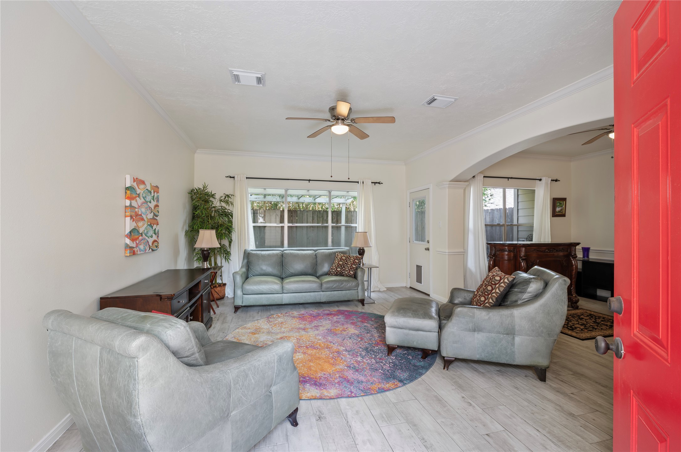 2060 Glencove Drive Property Photo 7