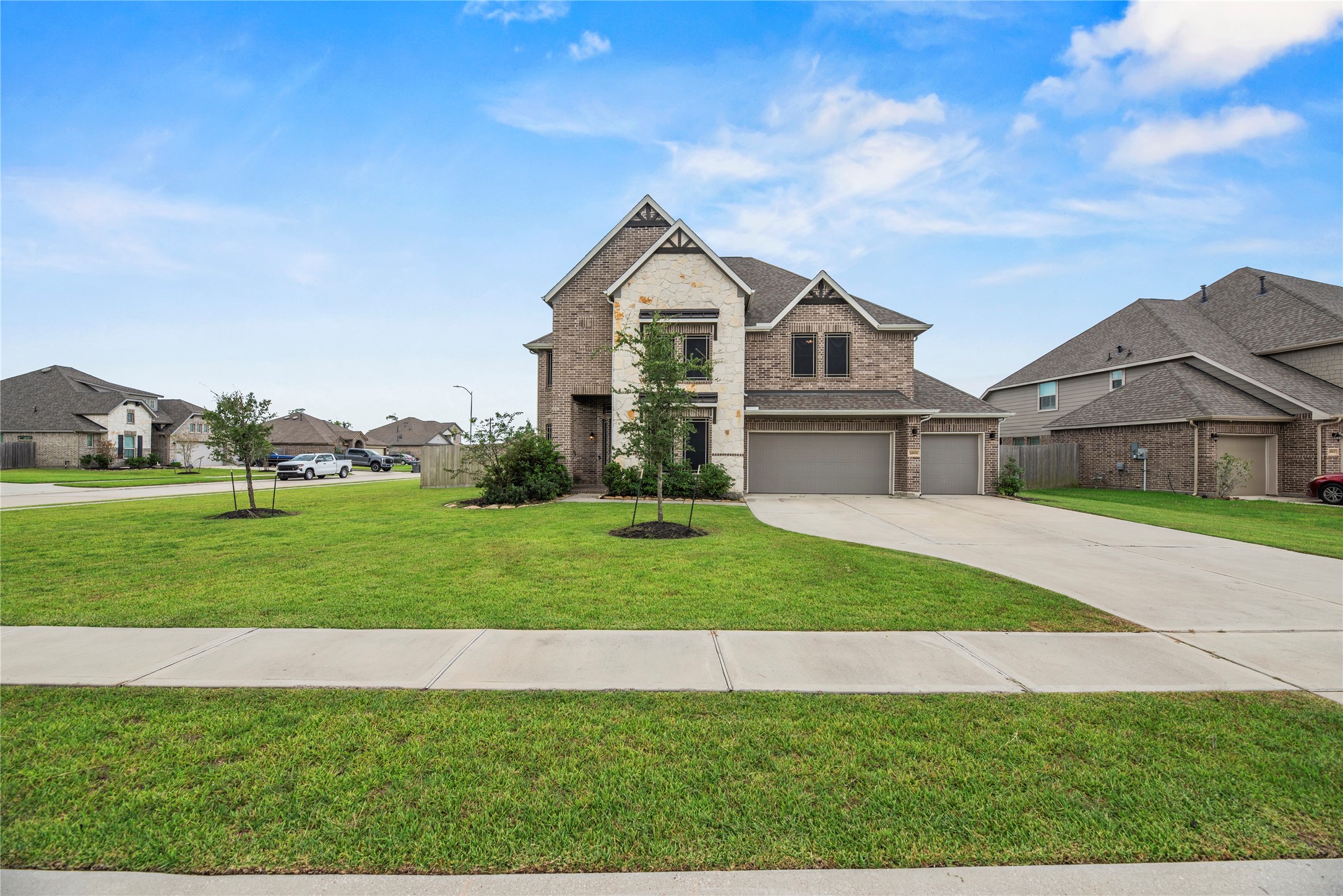 14906 Pinehurst Avenue Property Photo 3