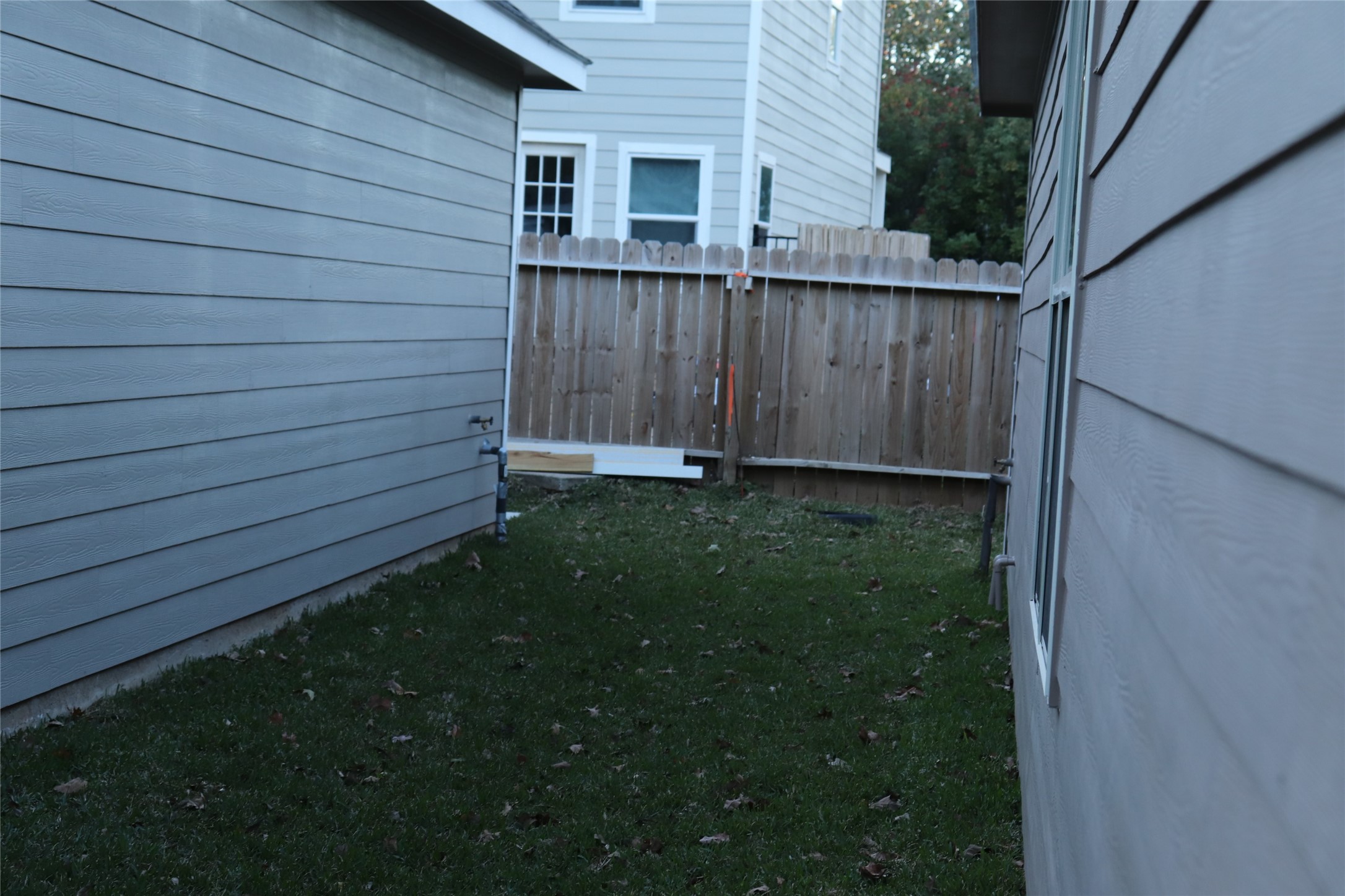 11633 Vistawood Street Property Photo 3