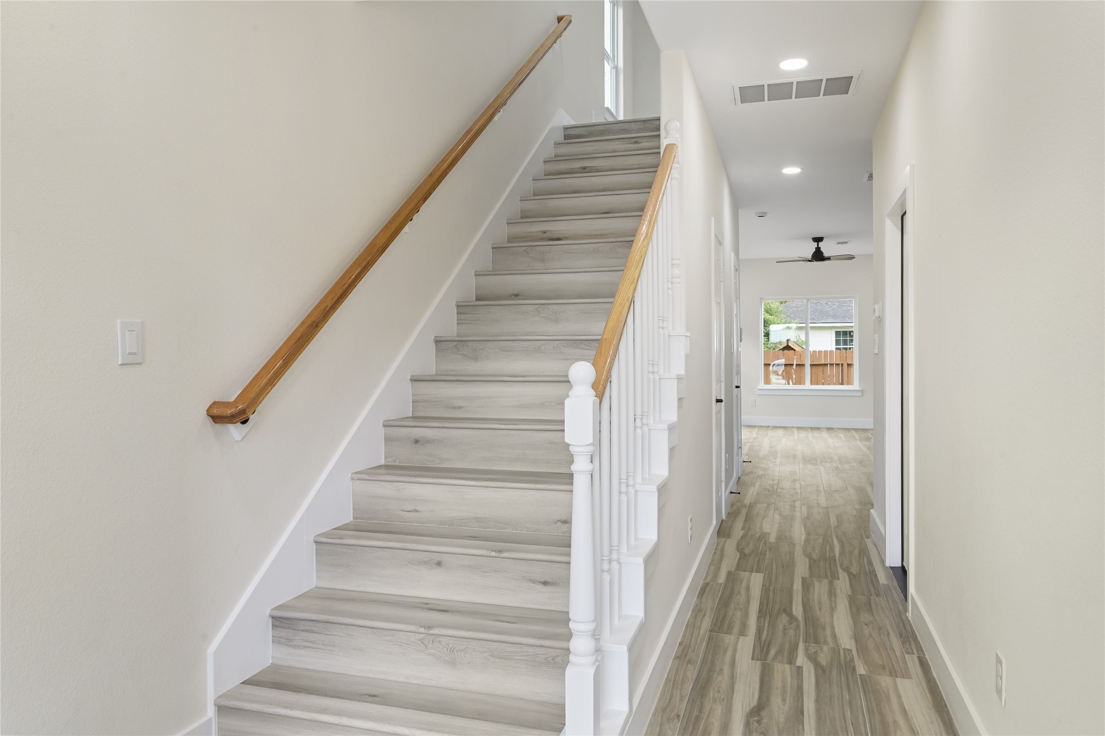 9807 Bamboo Road A Property Photo 10
