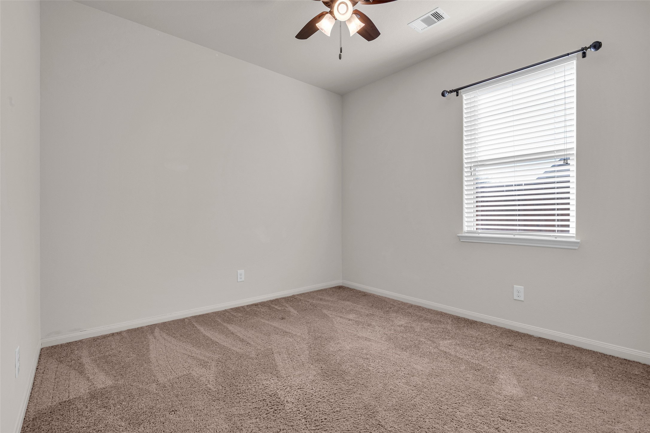 22426 Base Light Drive Property Photo 8