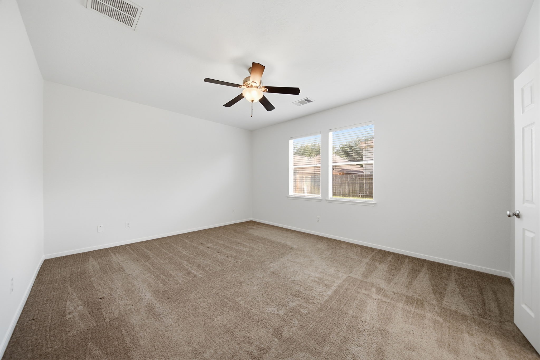 3726 Windmill Links Dr Property Photo 16