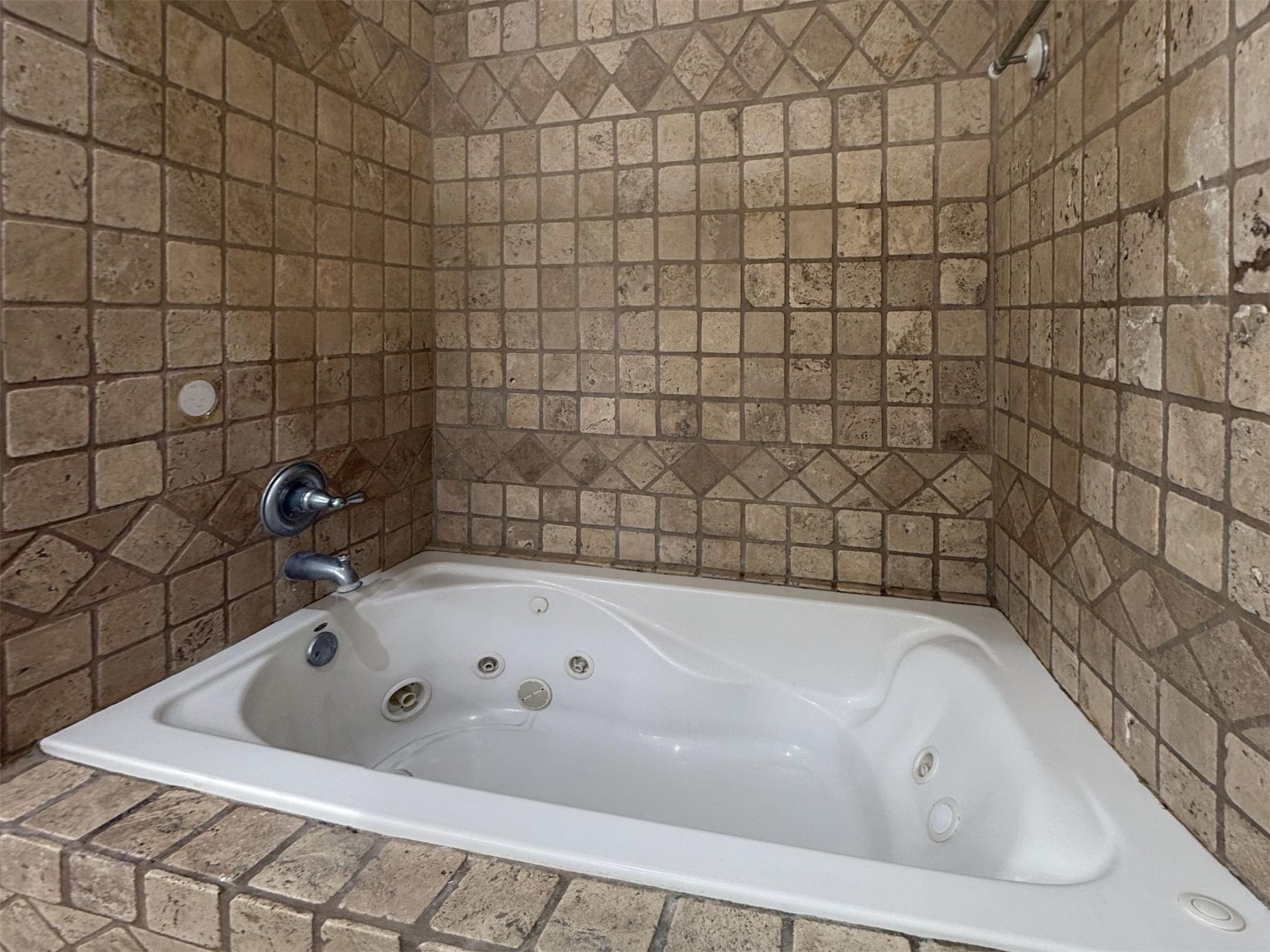 31 N Lakeridge Circle Property Photo 13