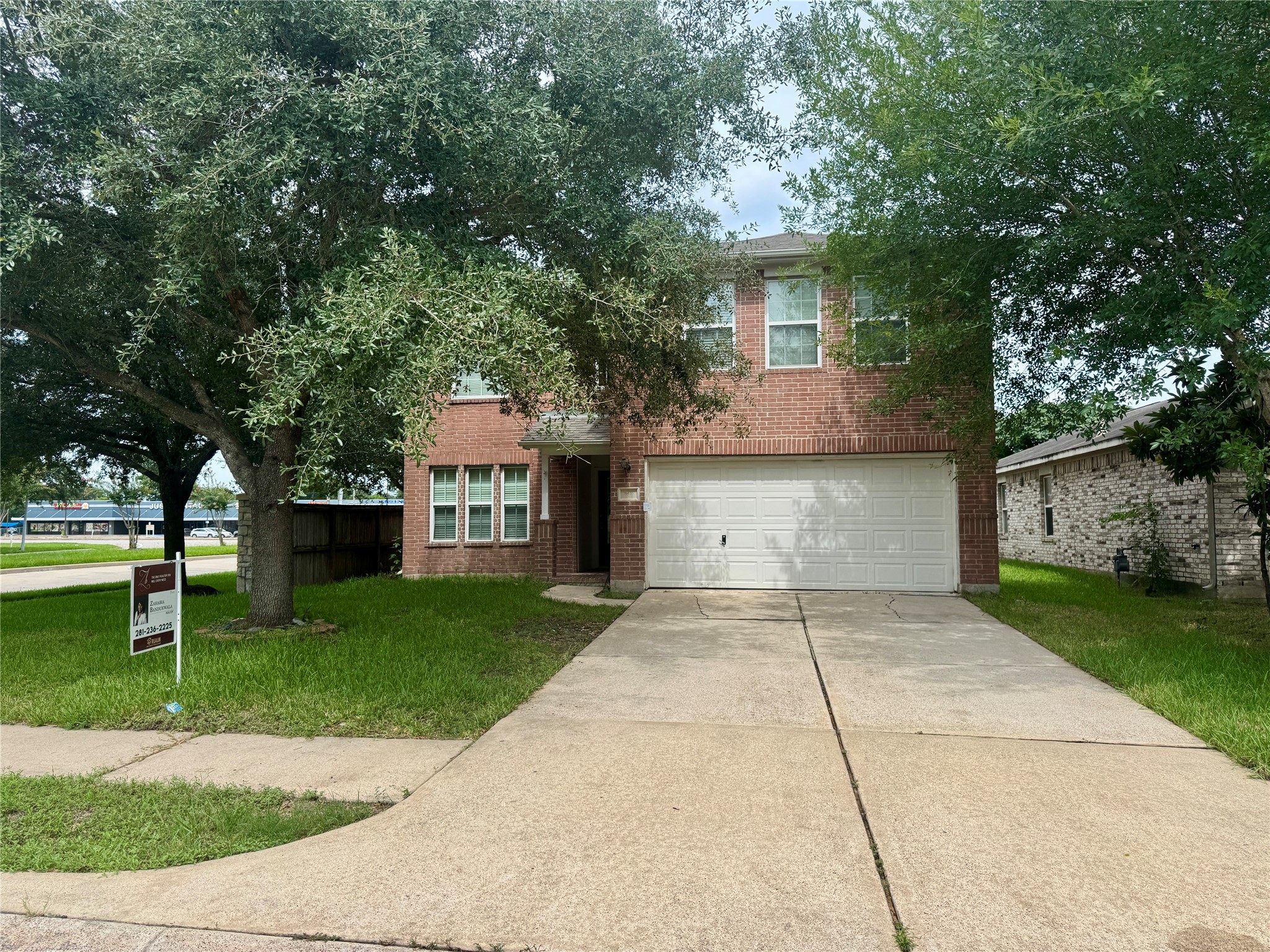 8435 Resada Park Lane Property Photo 2