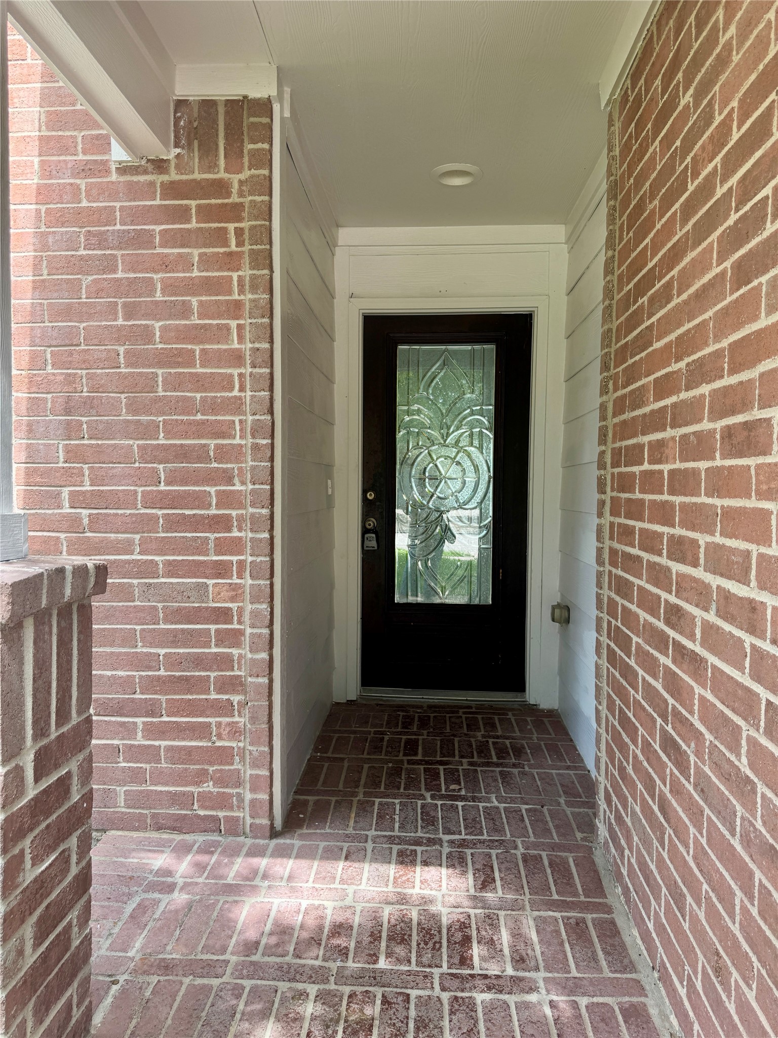8435 Resada Park Lane Property Photo 4