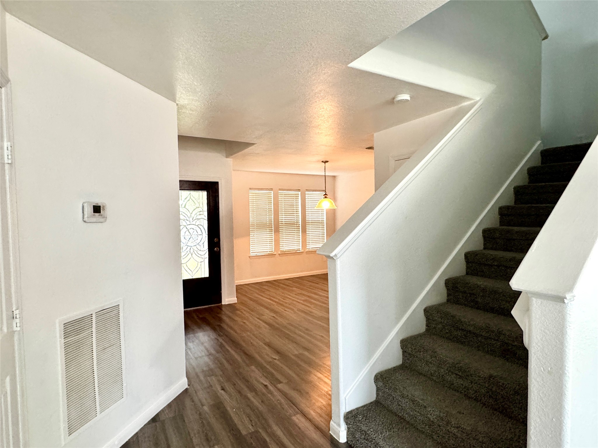 8435 Resada Park Lane Property Photo 7