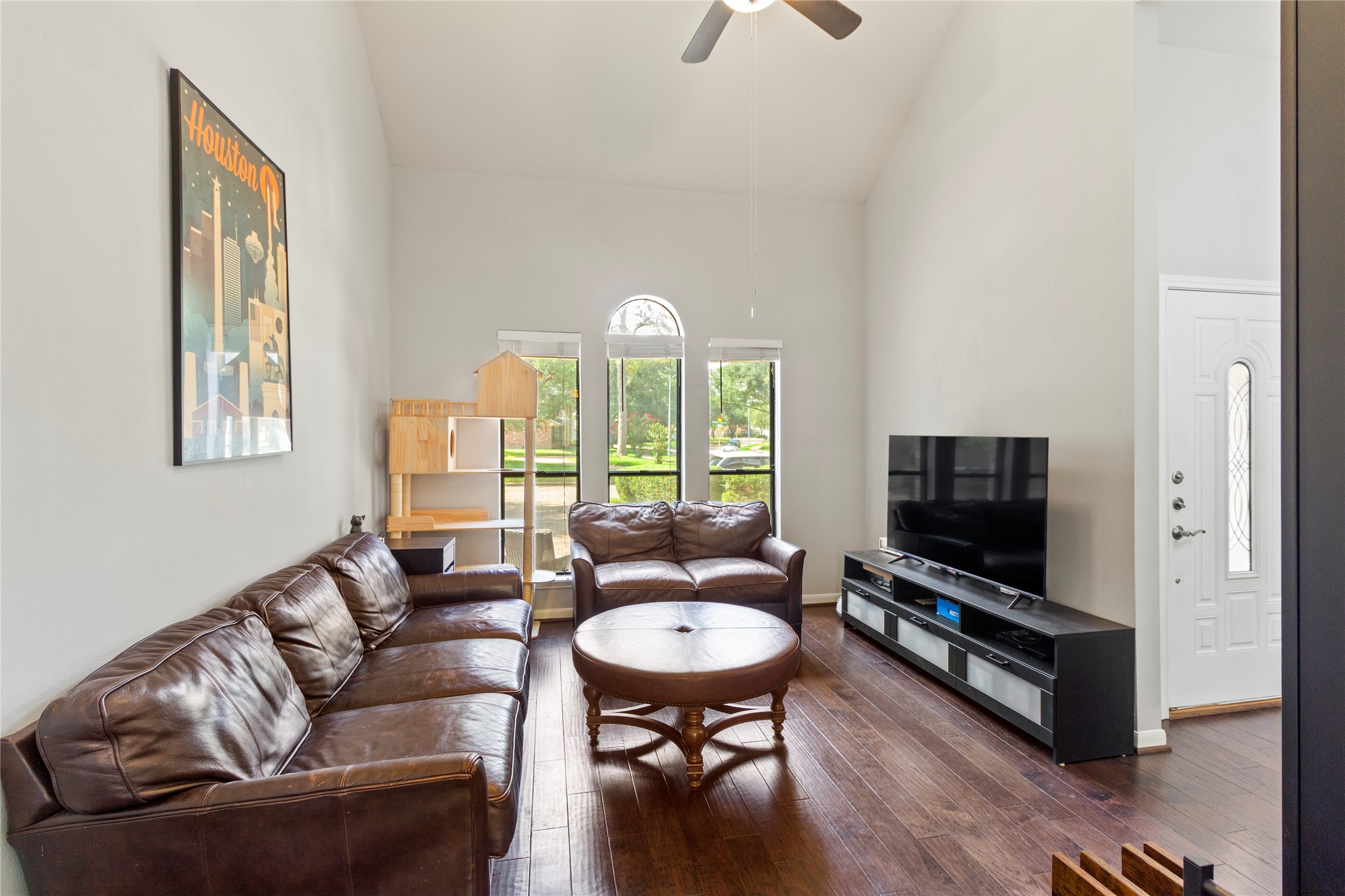 503 Province Place Drive Property Photo 8