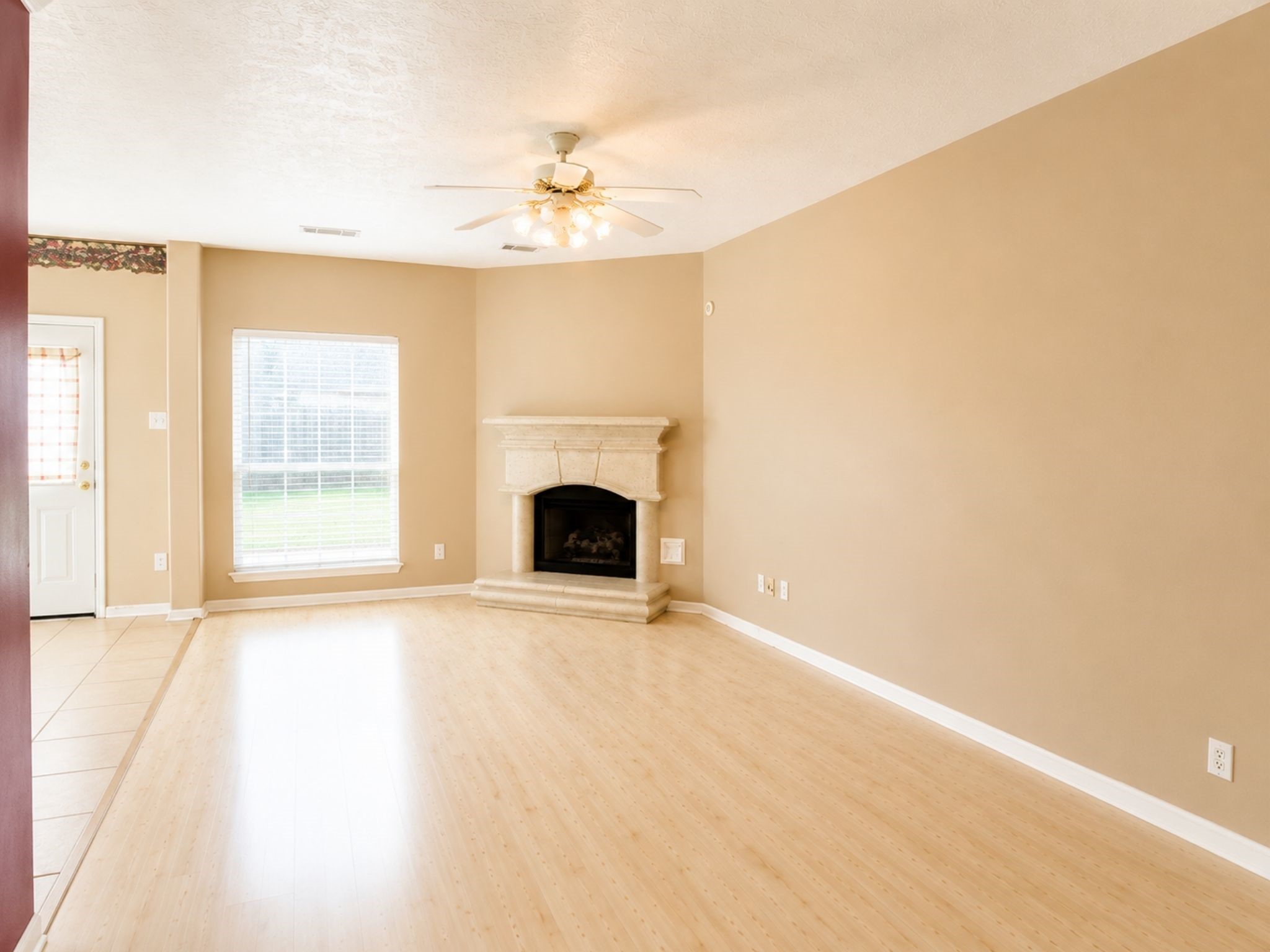 17202 Desert Maize Lane Property Photo 7