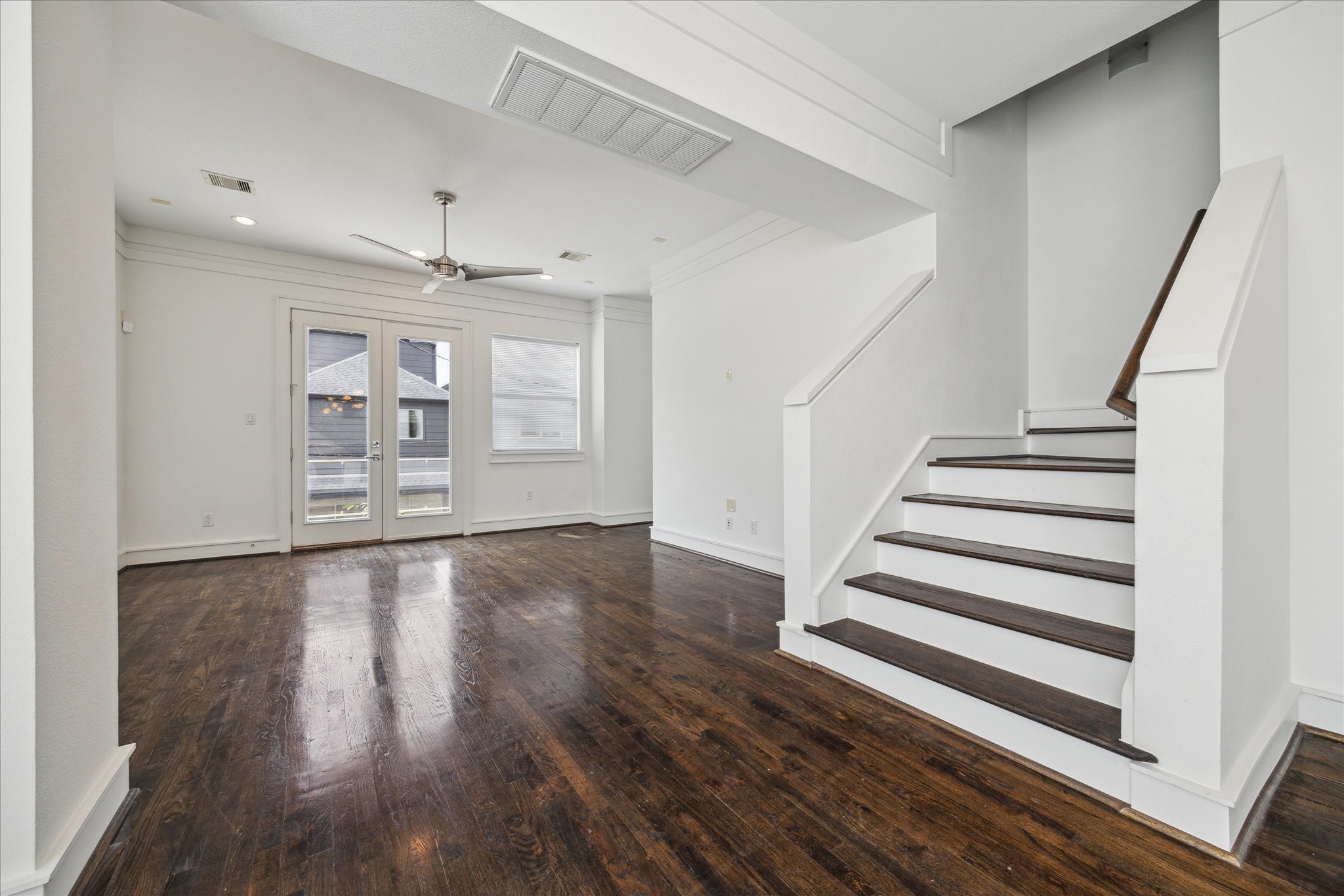 1012 Stanford Street Property Photo 18